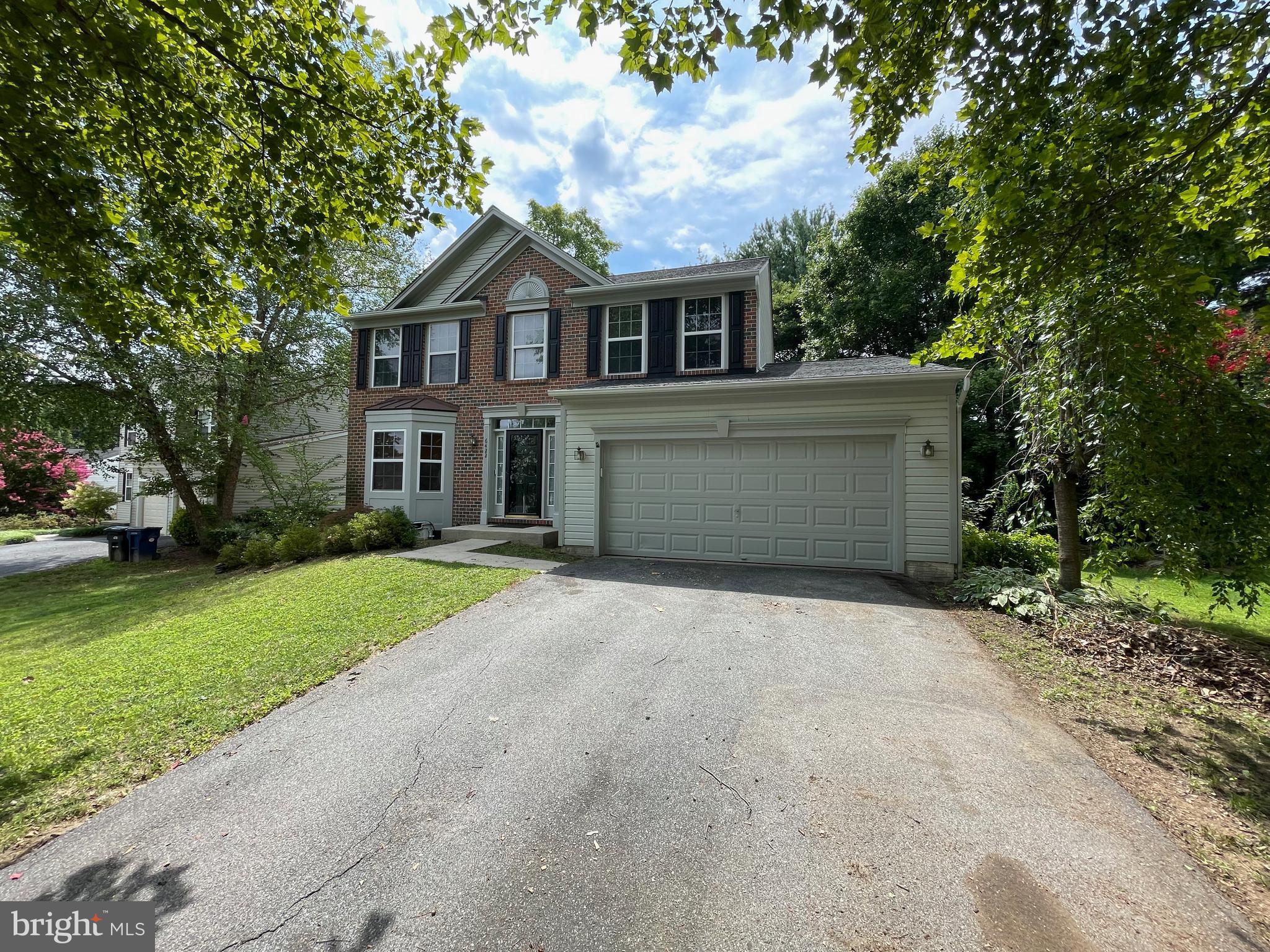 HOMELAND - Residential Lease