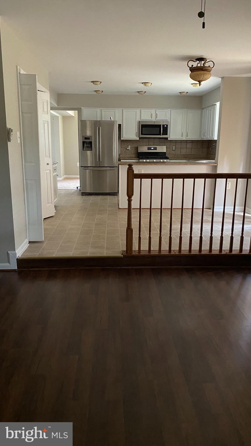 HOMELAND - Residential Lease