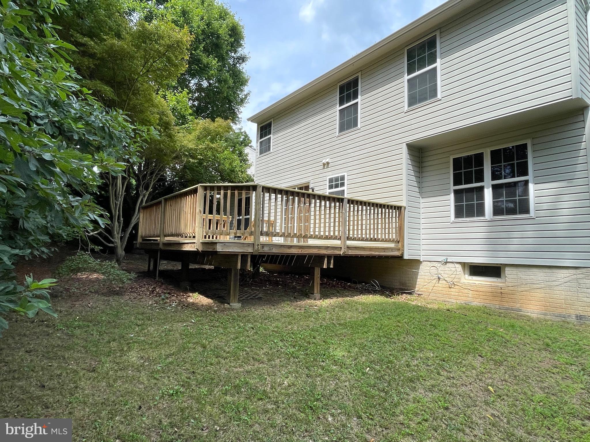 HOMELAND - Residential Lease