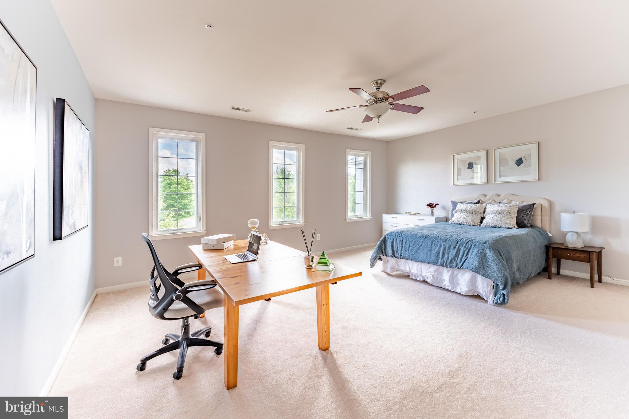 KENDALL OVERLOOK CONDOMINIUMS - Residential