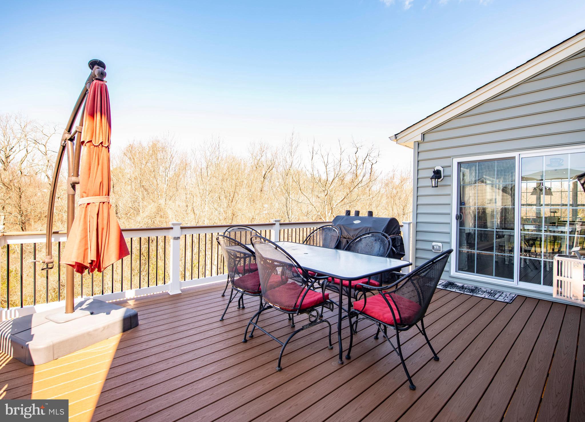 LAUREL RIDGE - THE MEADOWS - Residential