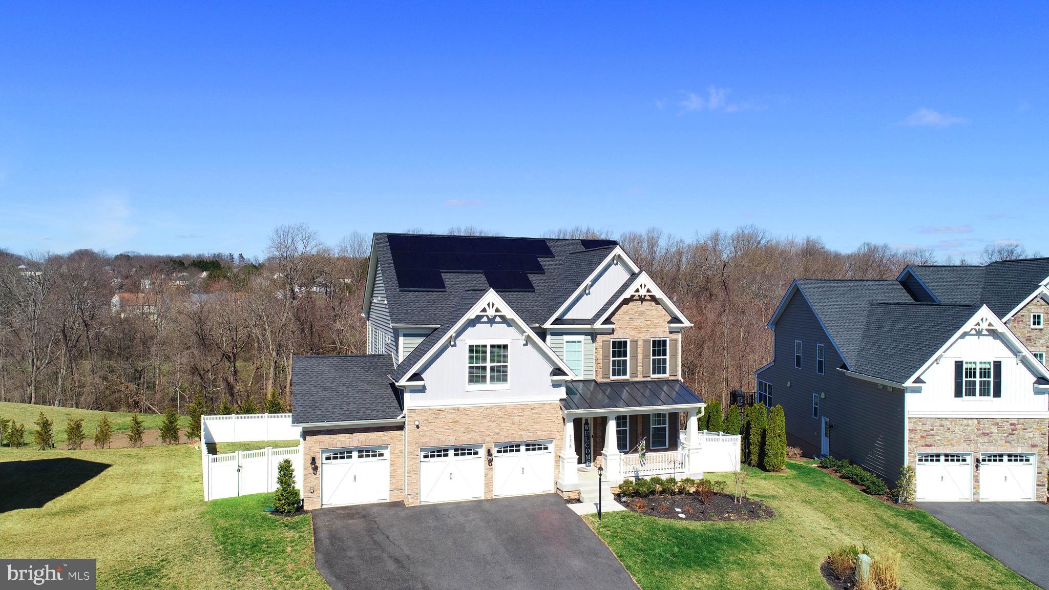 LAUREL RIDGE - THE MEADOWS - Residential