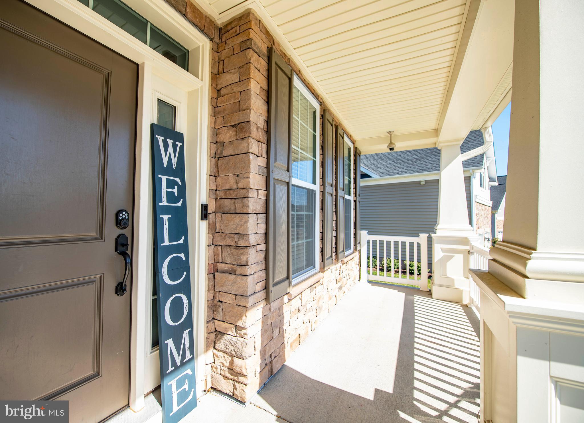 LAUREL RIDGE - THE MEADOWS - Residential