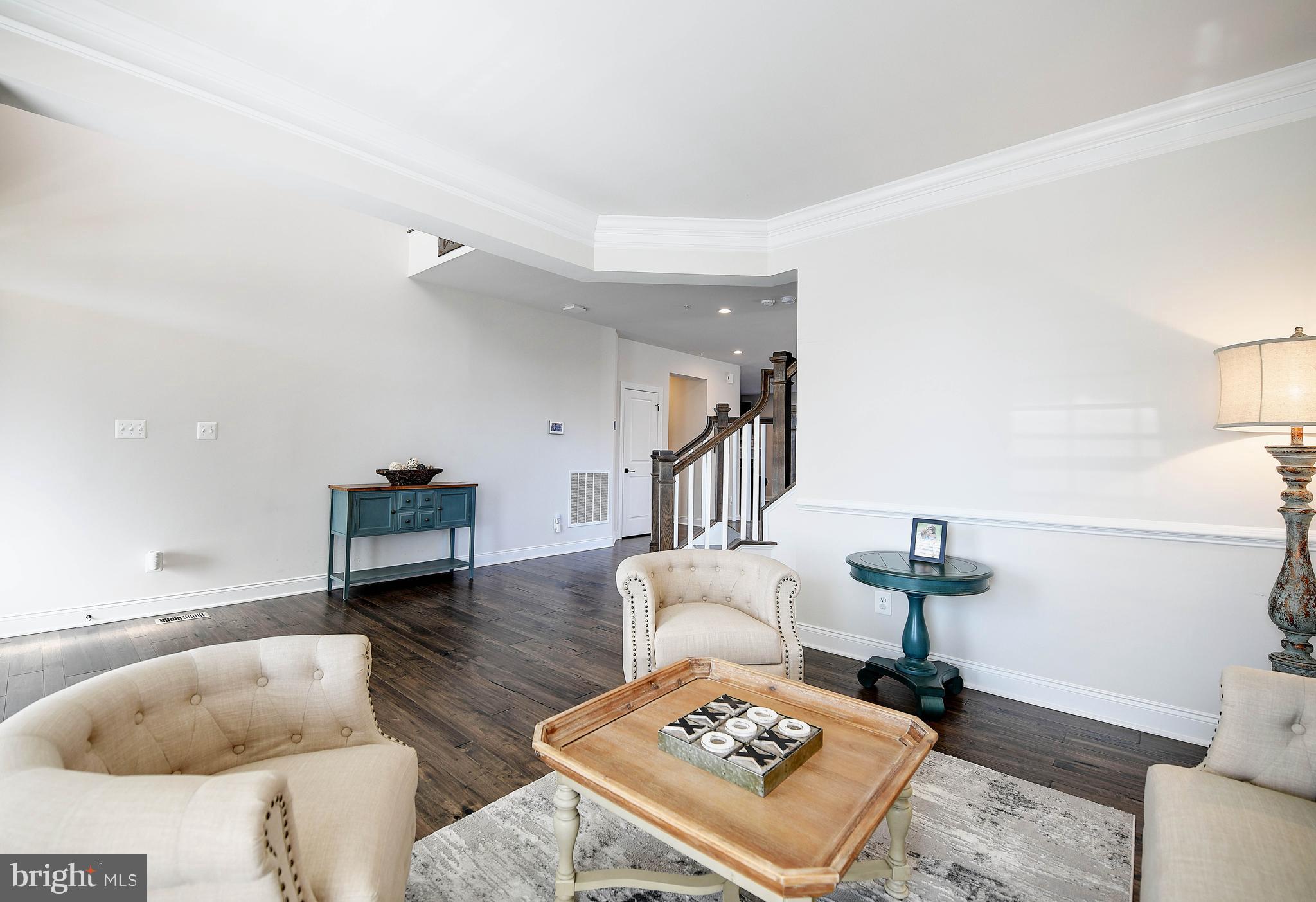 LAUREL RIDGE - THE MEADOWS - Residential