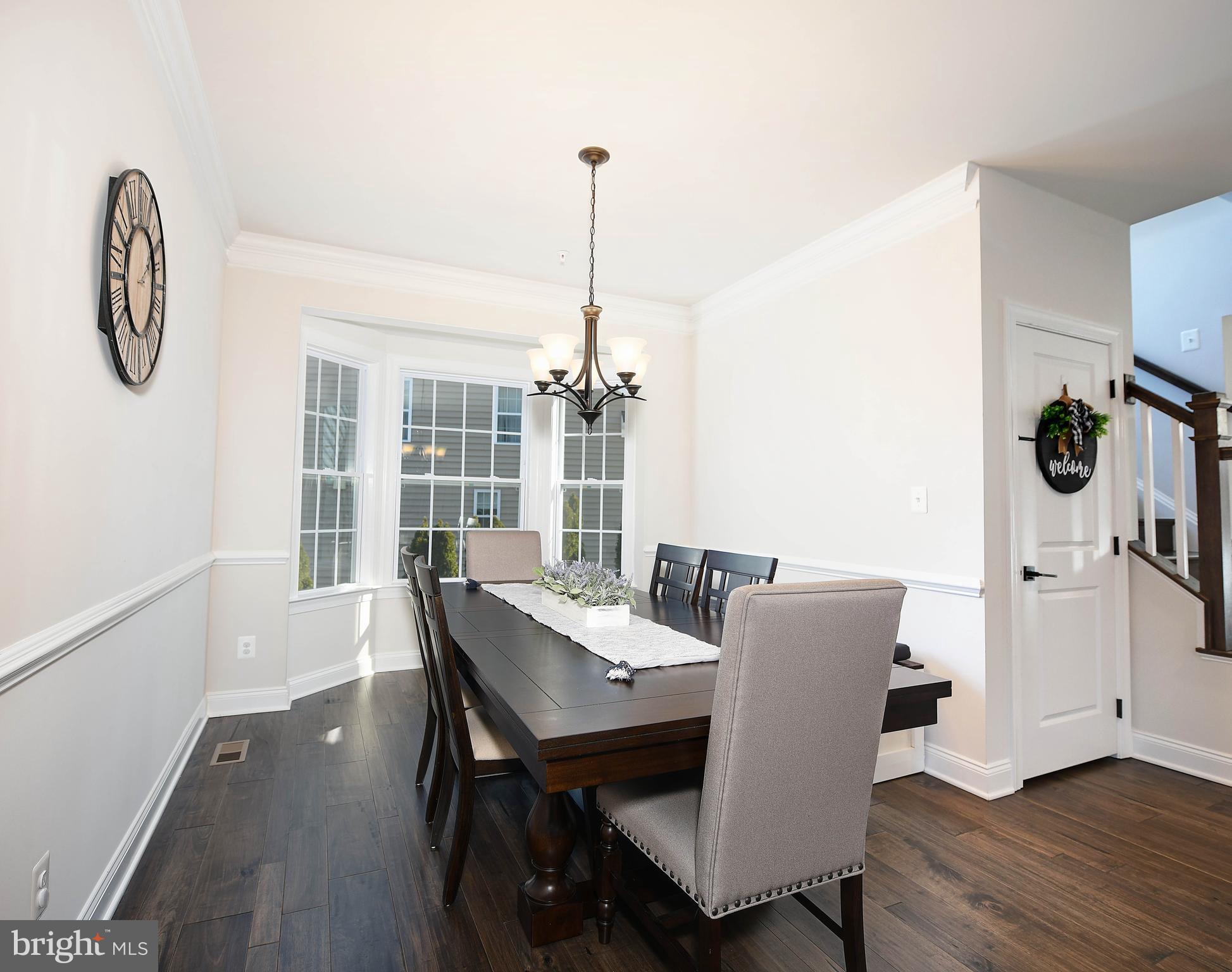 LAUREL RIDGE - THE MEADOWS - Residential