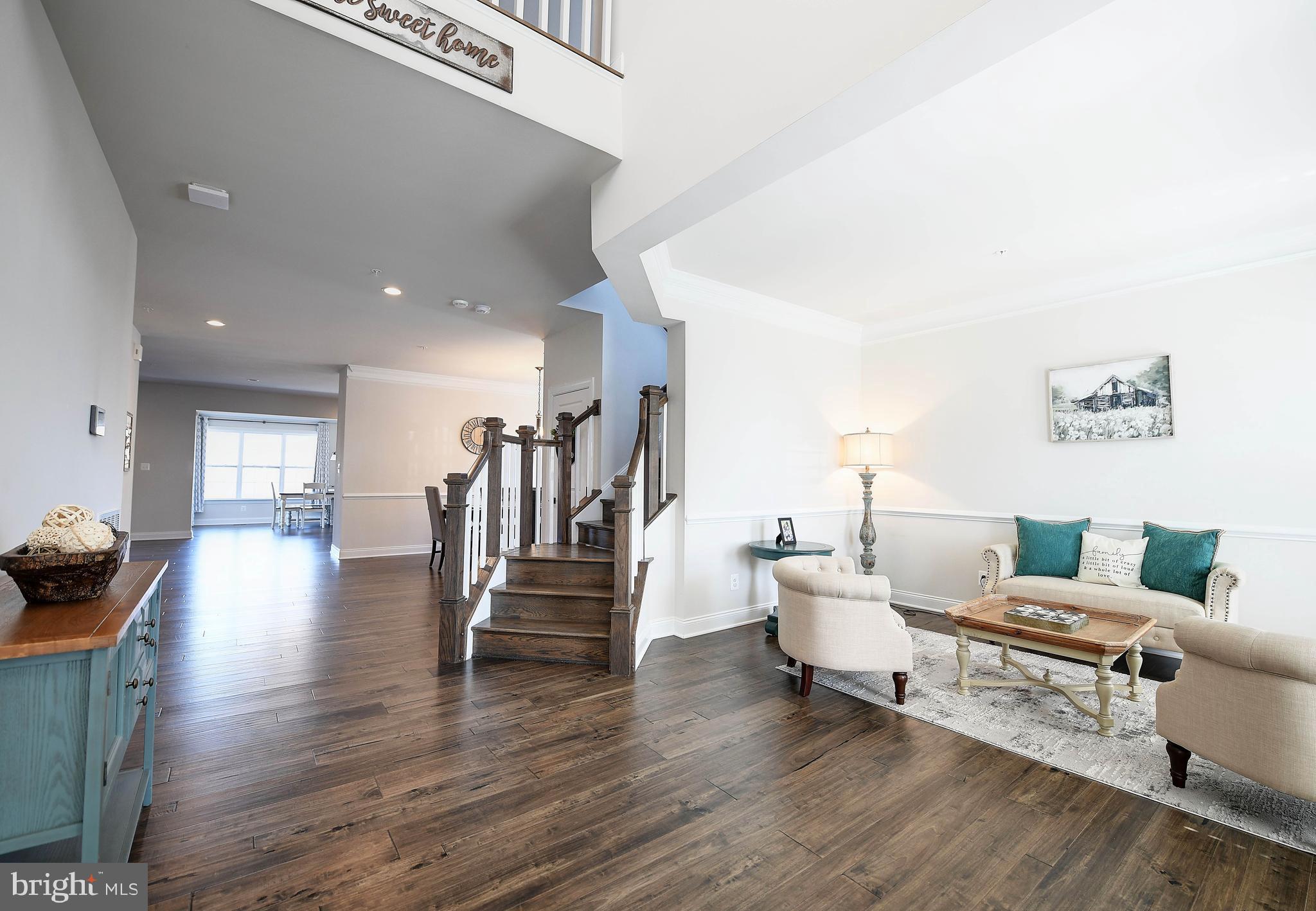 LAUREL RIDGE - THE MEADOWS - Residential