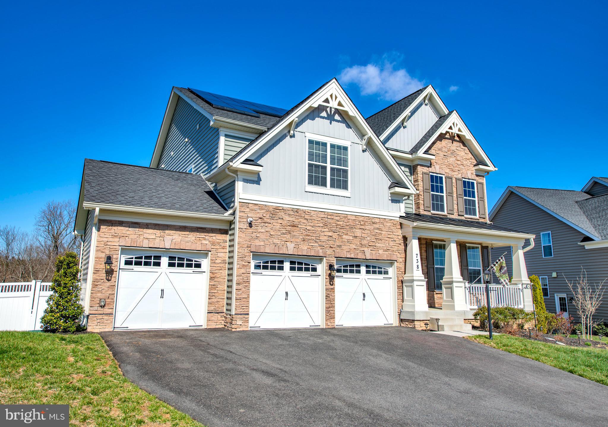 LAUREL RIDGE - THE MEADOWS - Residential