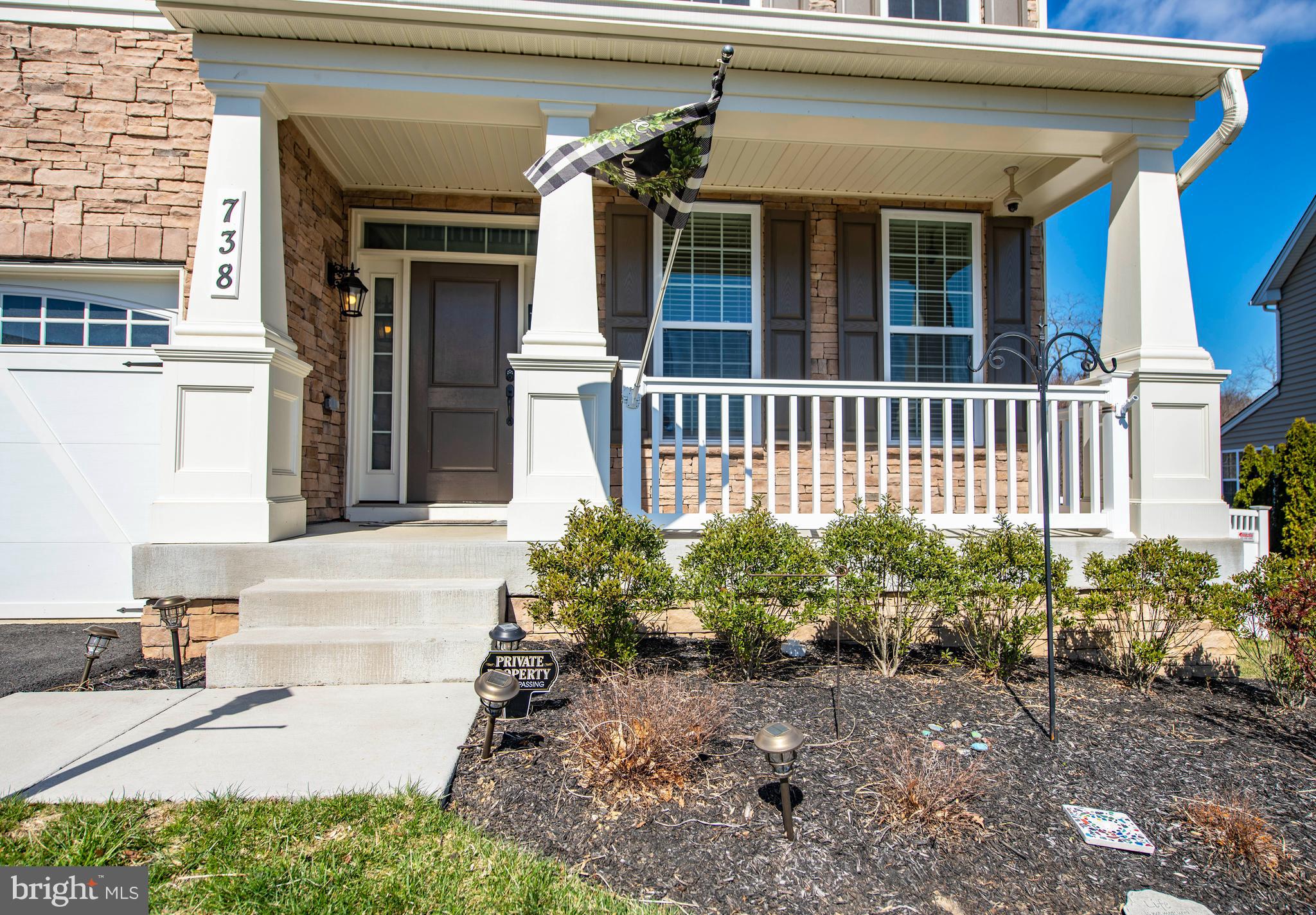 LAUREL RIDGE - THE MEADOWS - Residential