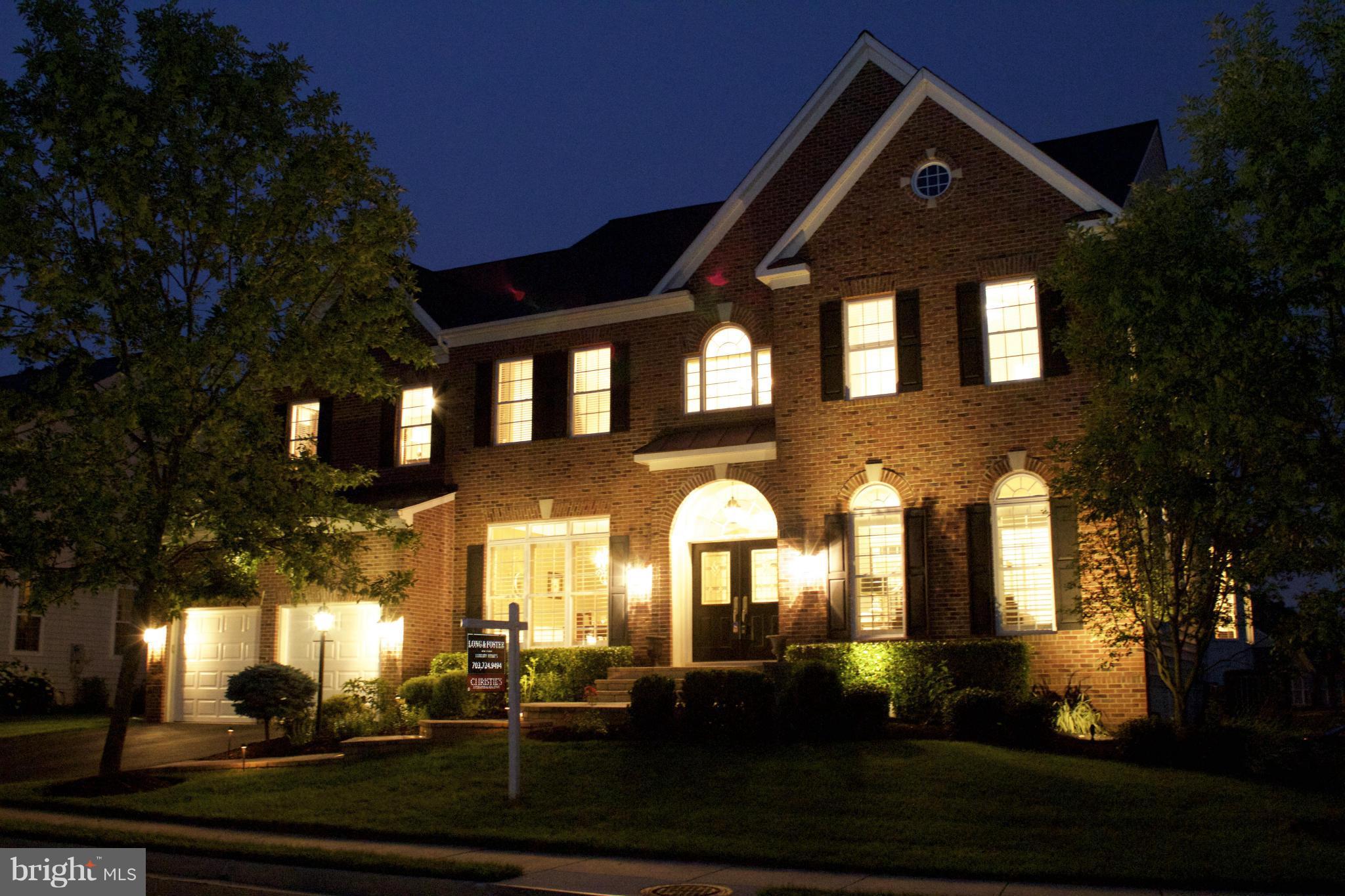 BELMONT BLUFF - Residential