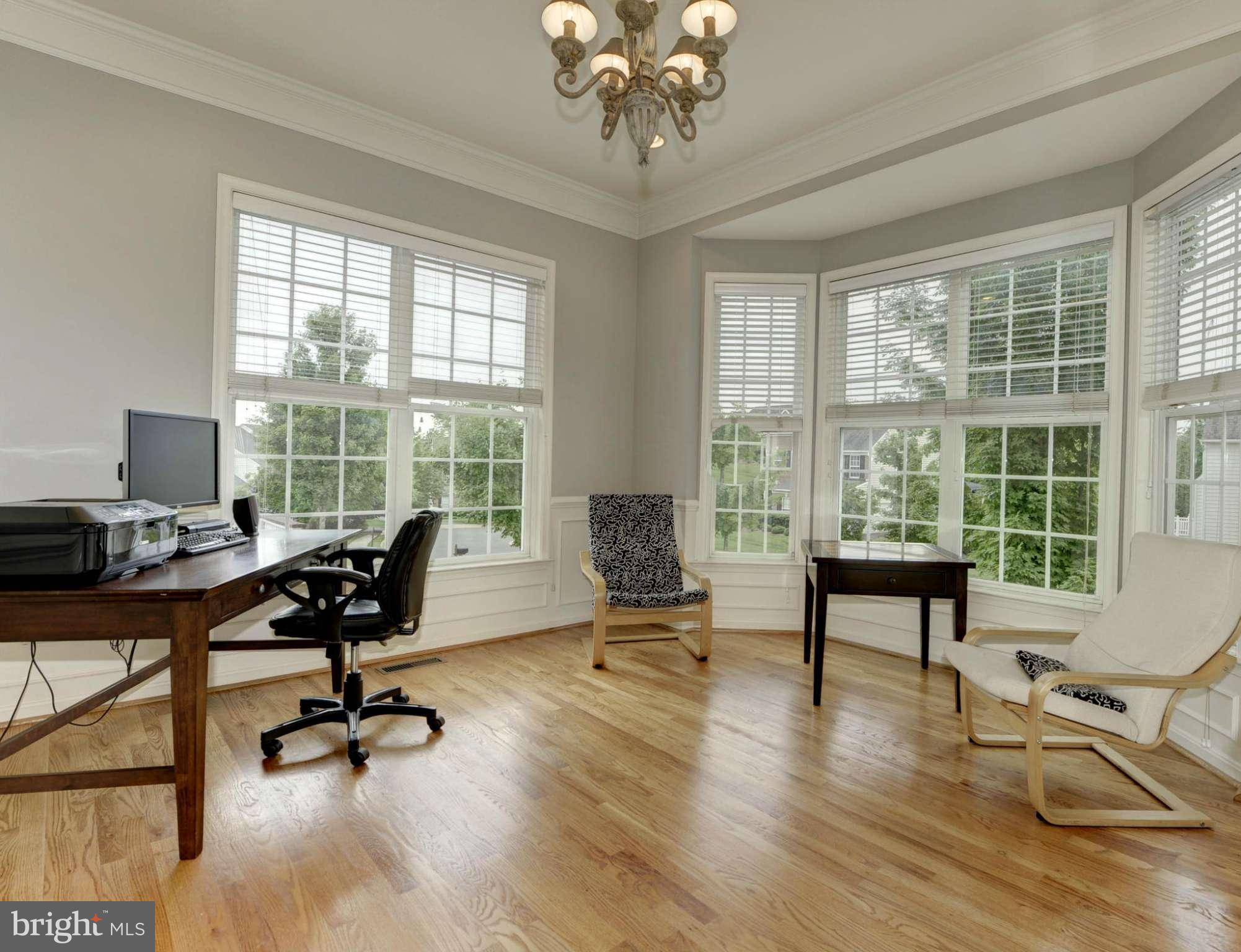 BELMONT BLUFF - Residential