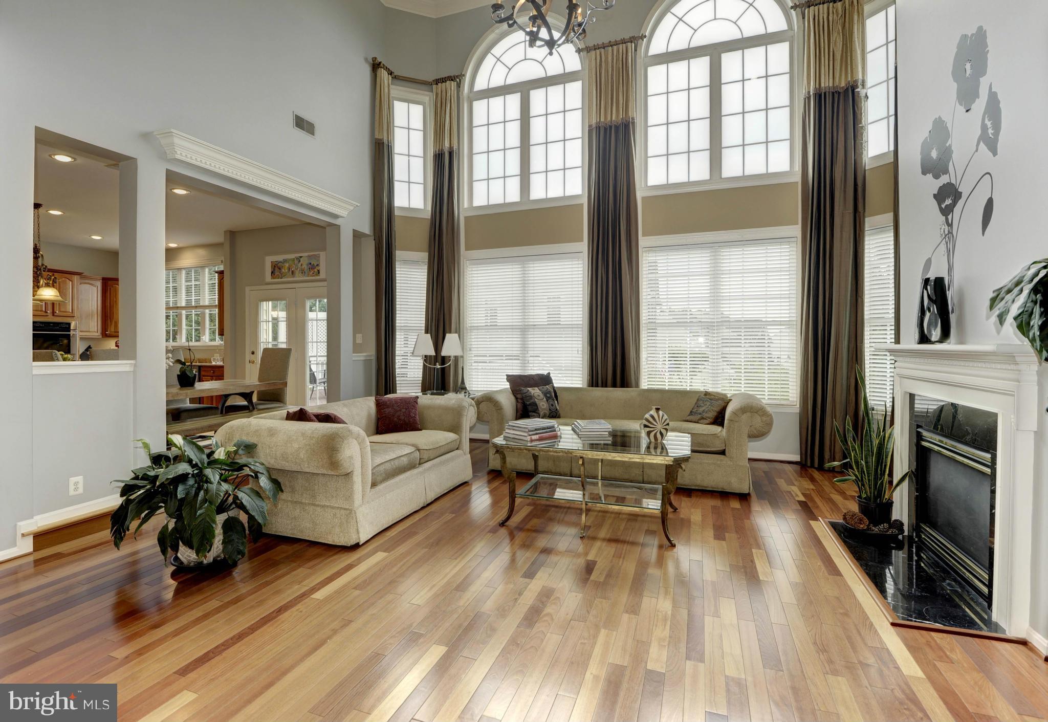 BELMONT BLUFF - Residential