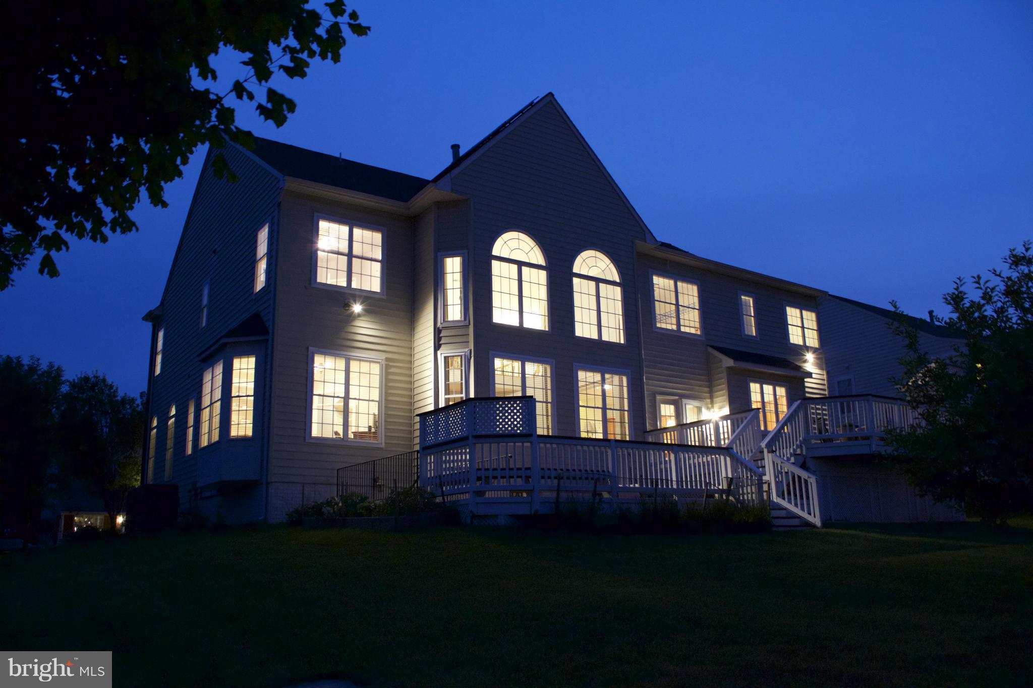 BELMONT BLUFF - Residential