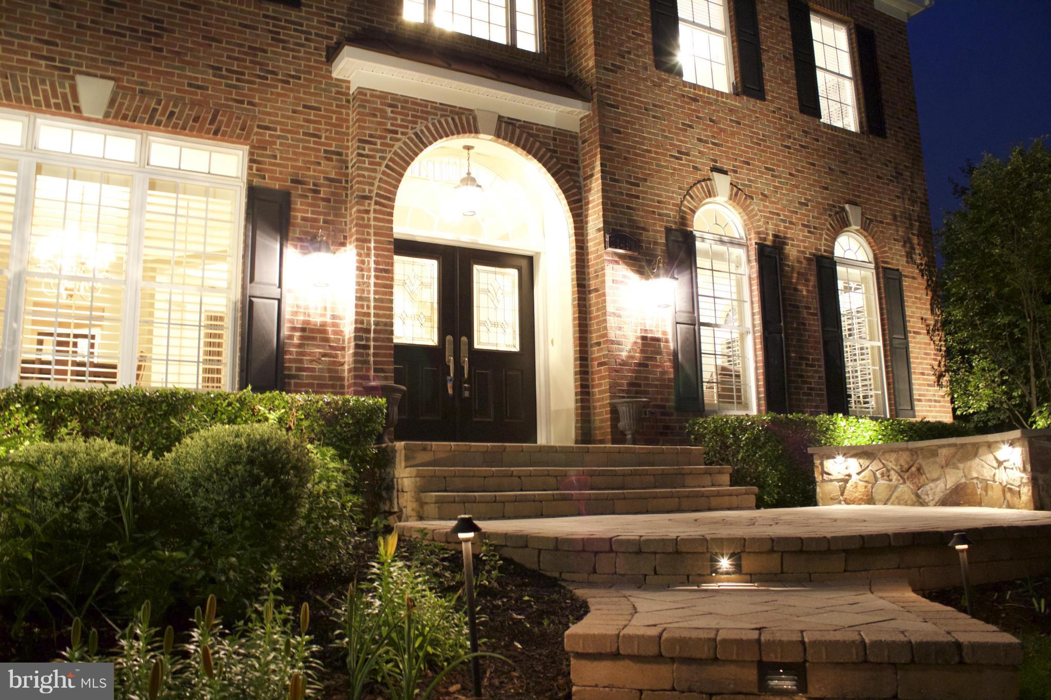 BELMONT BLUFF - Residential