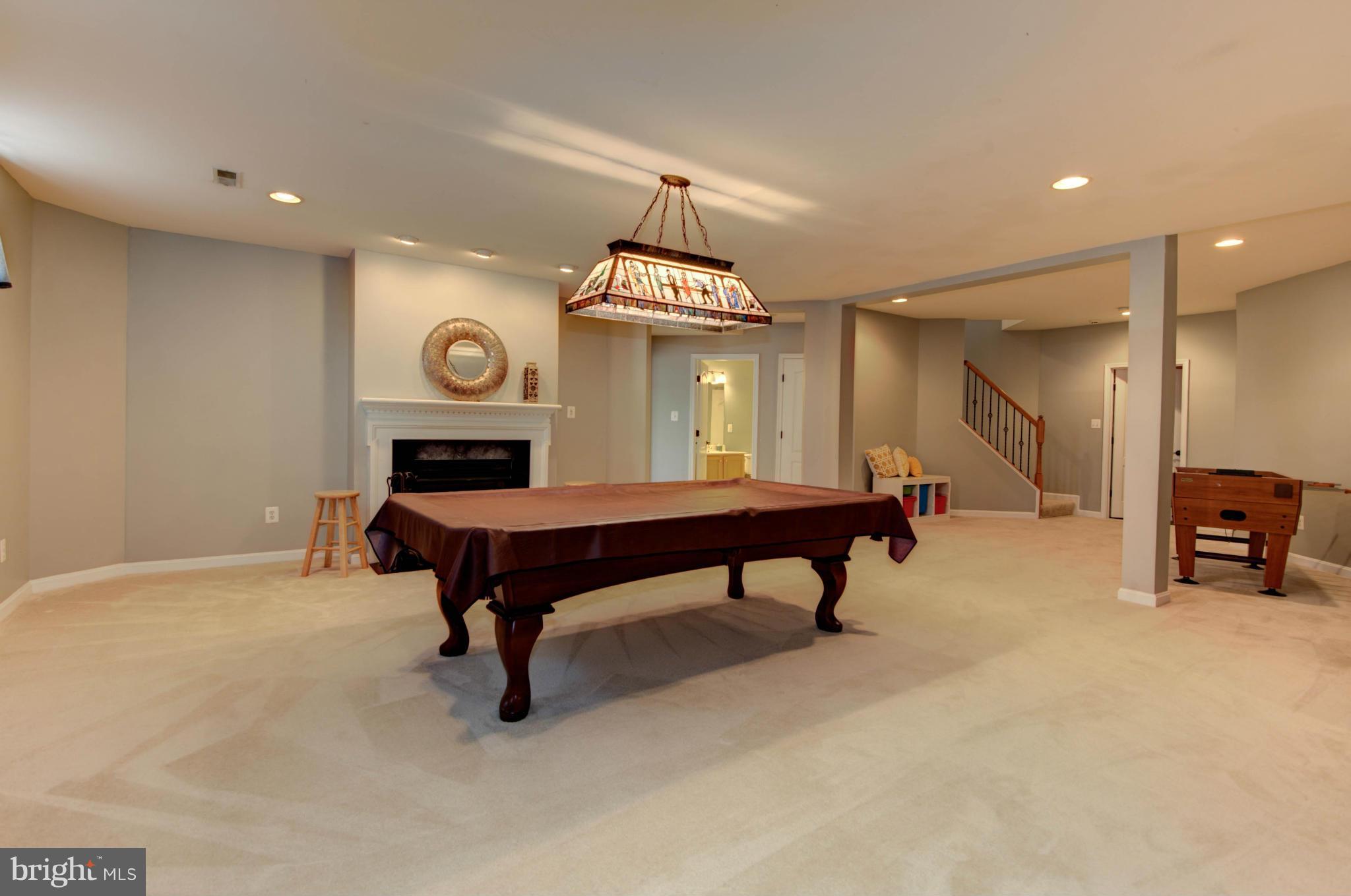 BELMONT BLUFF - Residential