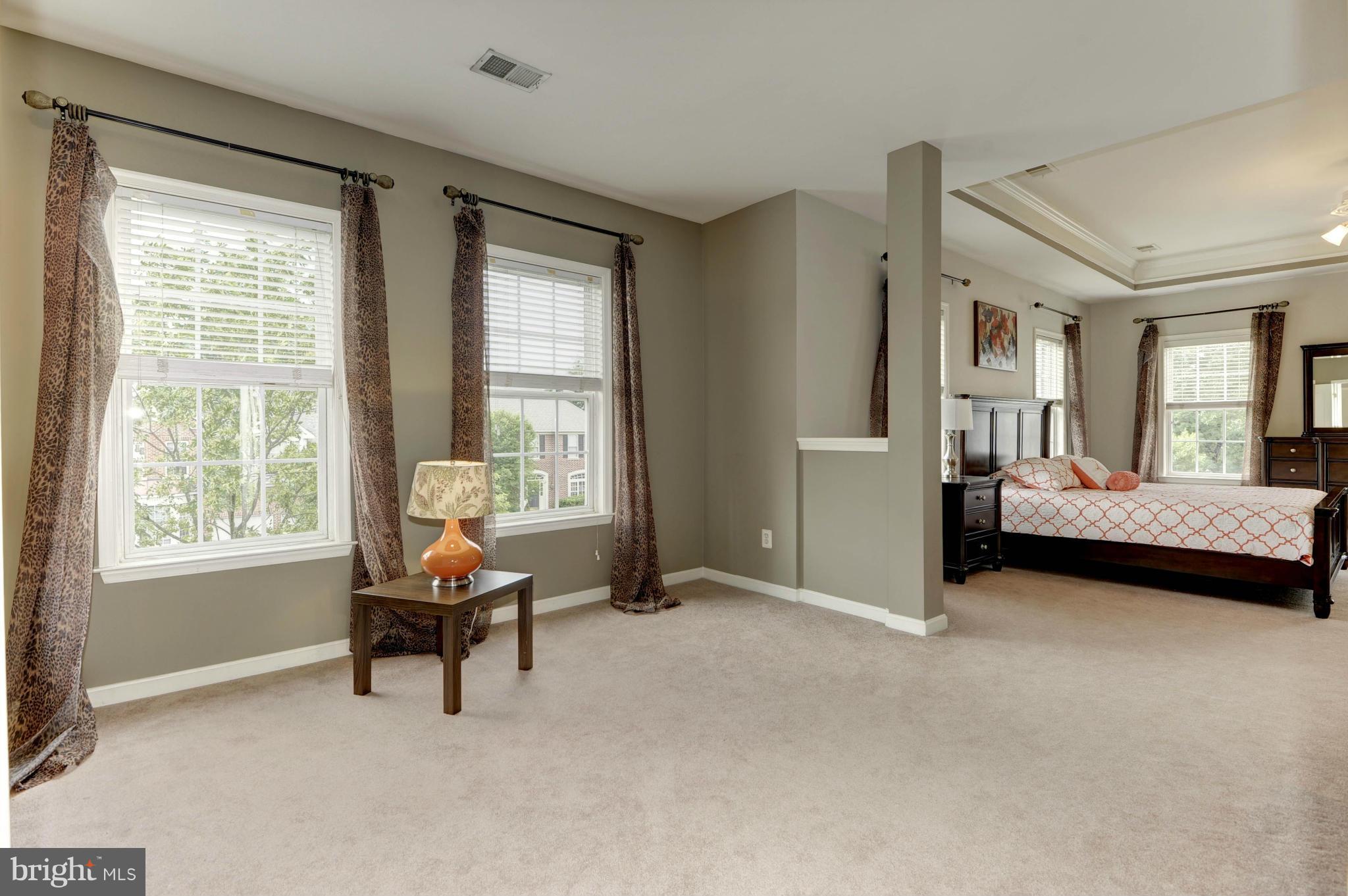 BELMONT BLUFF - Residential