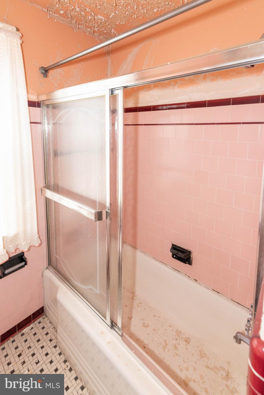 NORTH HARFORD ROAD - Residential