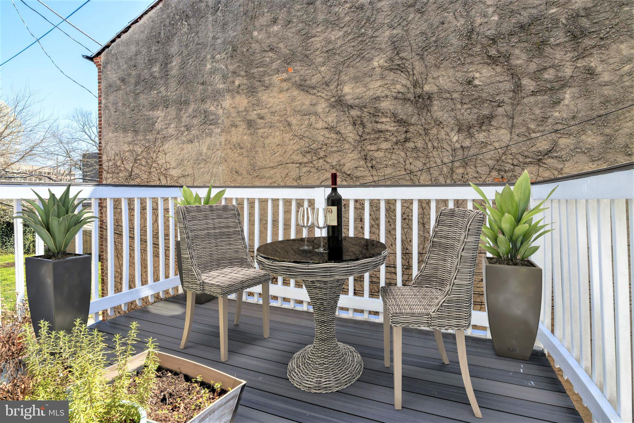 SETON HILL - Residential