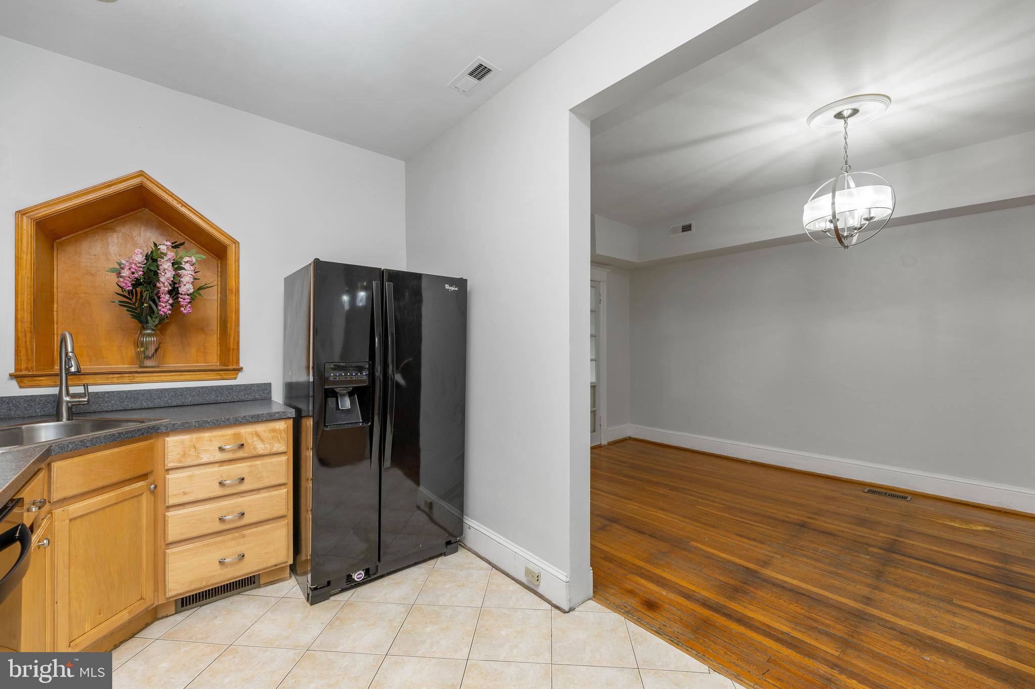 16TH STREET HEIGHTS - Residential Lease