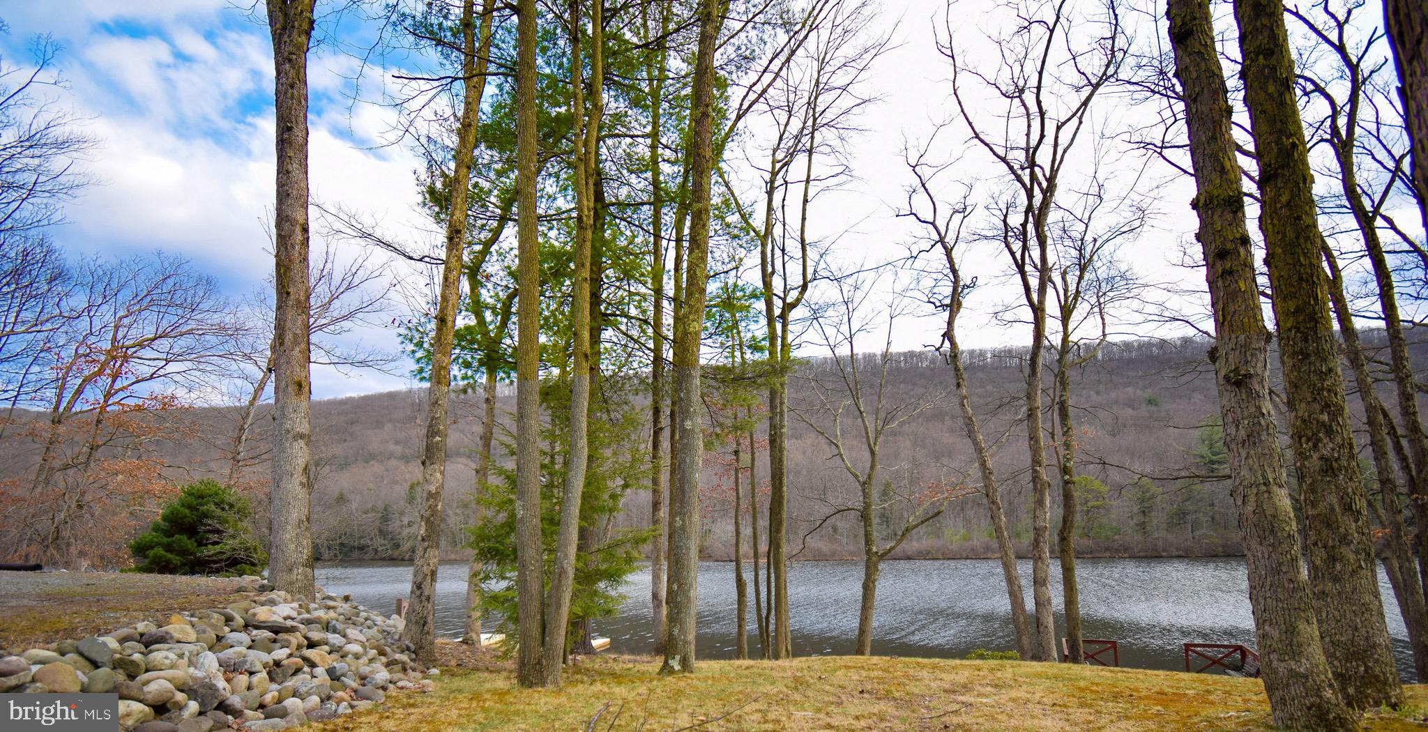 LAKE HAUTO - Residential