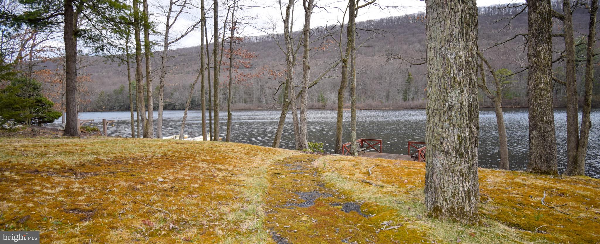 LAKE HAUTO - Residential