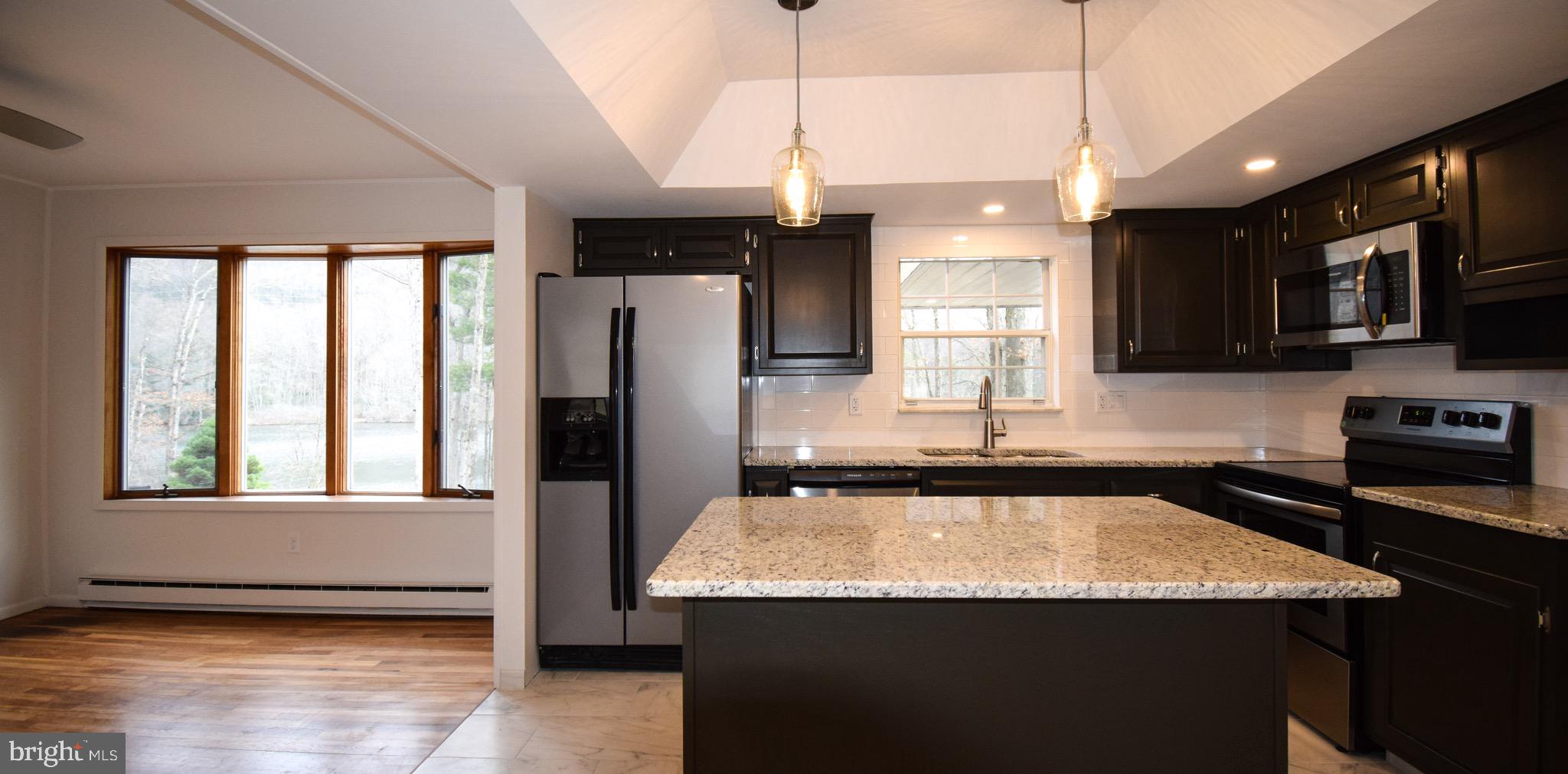 LAKE HAUTO - Residential