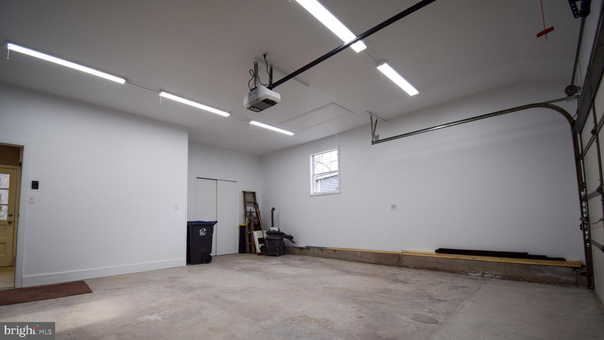 LAKE HAUTO - Residential