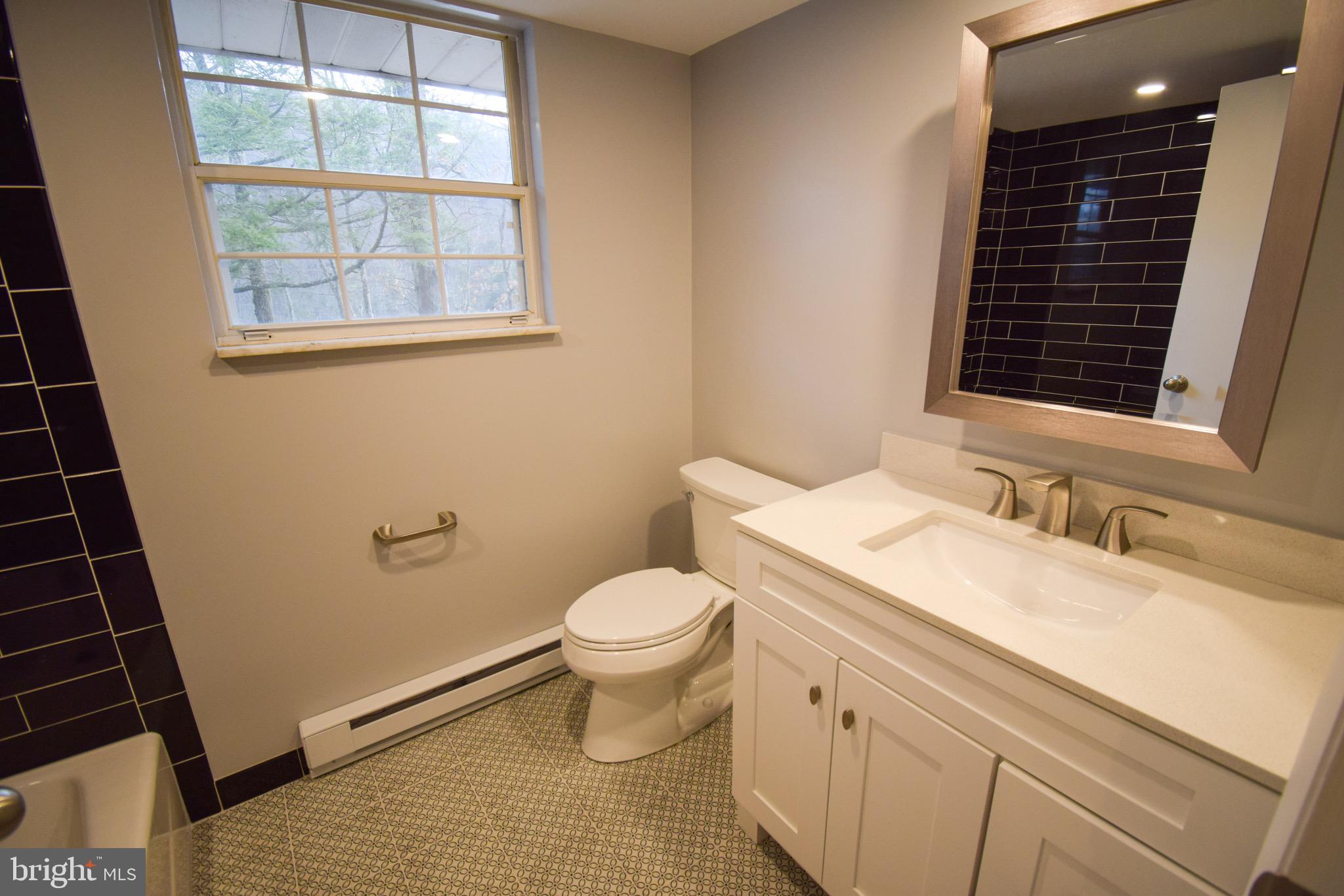 LAKE HAUTO - Residential