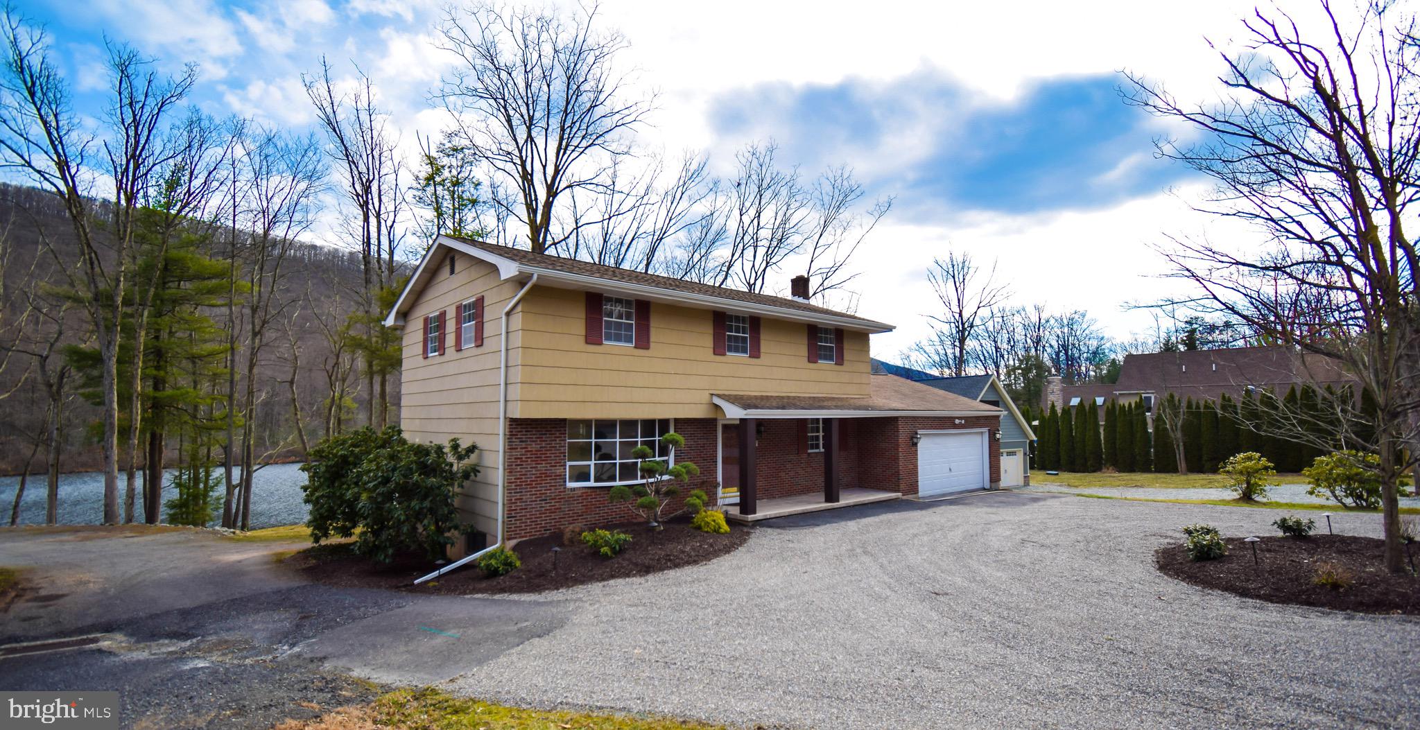 LAKE HAUTO - Residential