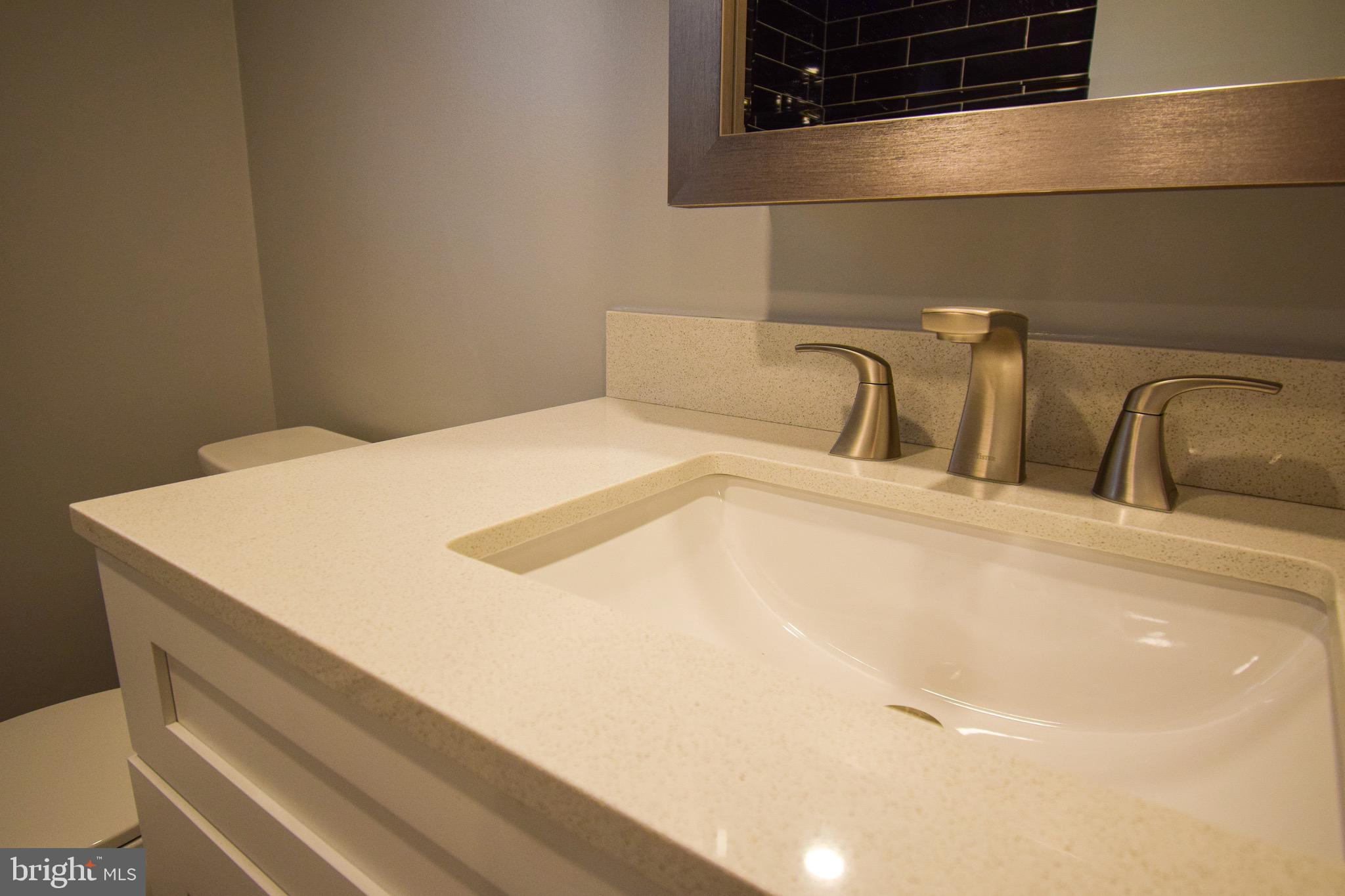 LAKE HAUTO - Residential