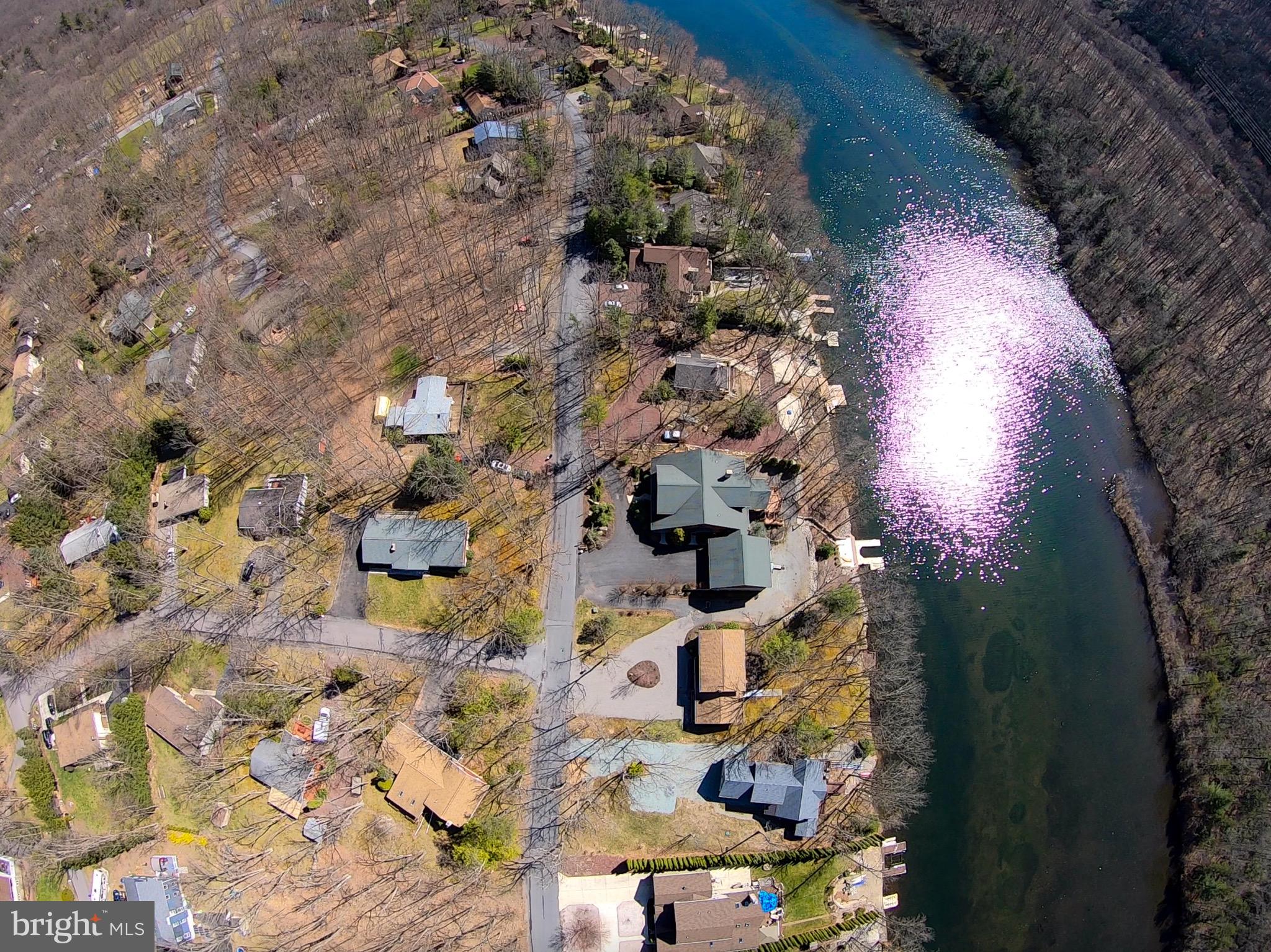 LAKE HAUTO - Residential