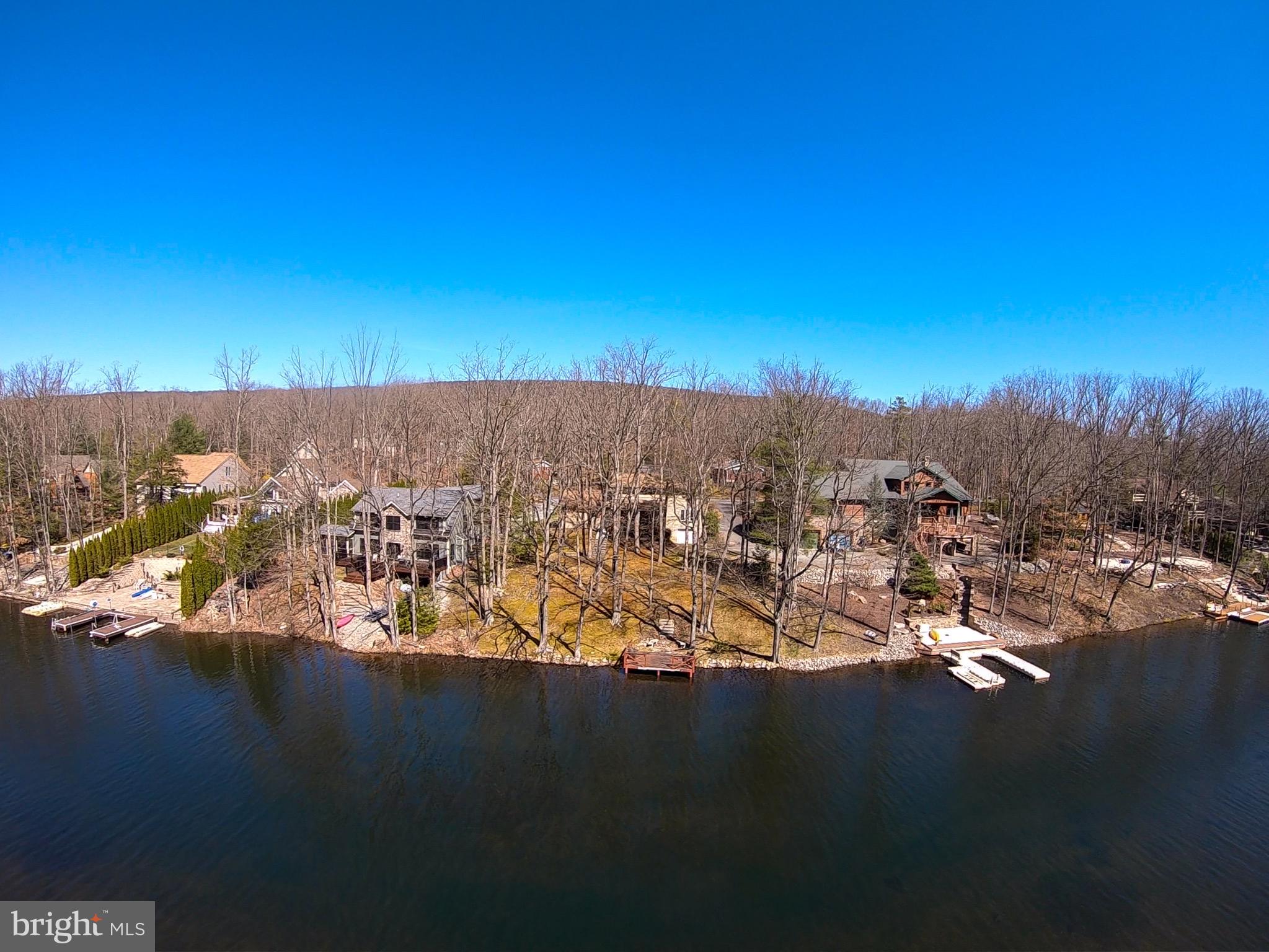 LAKE HAUTO - Residential