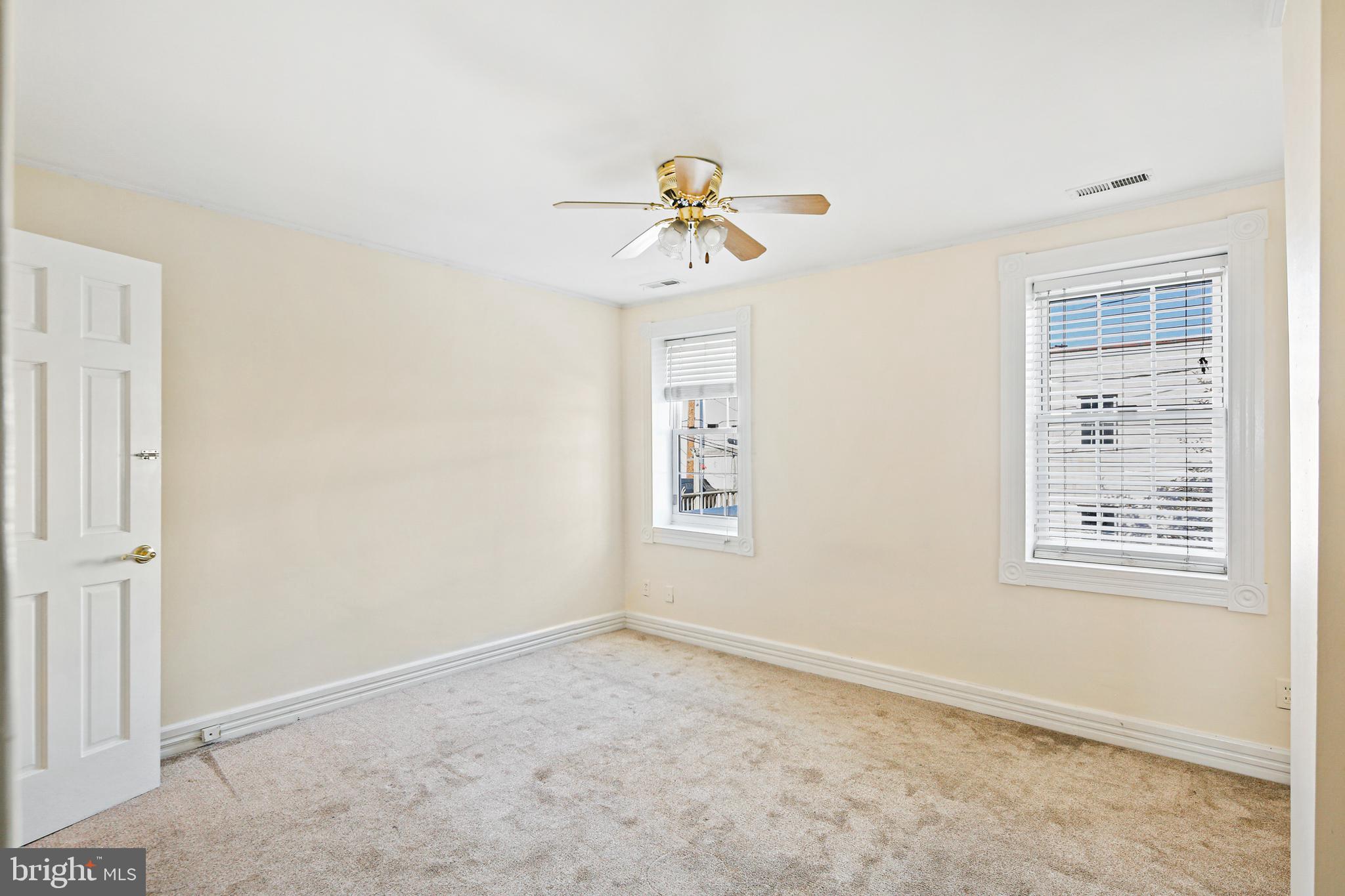 BUTCHERS HILL - Residential Lease