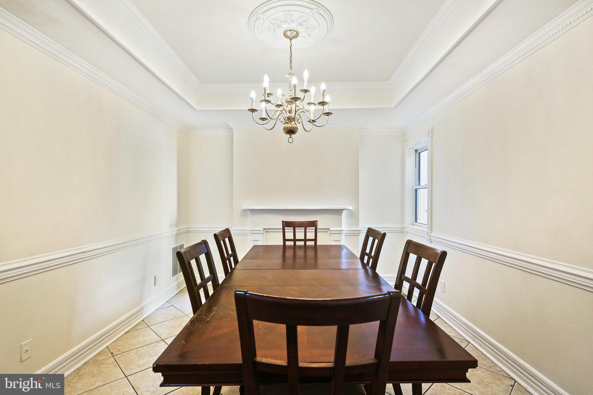 BUTCHERS HILL - Residential Lease