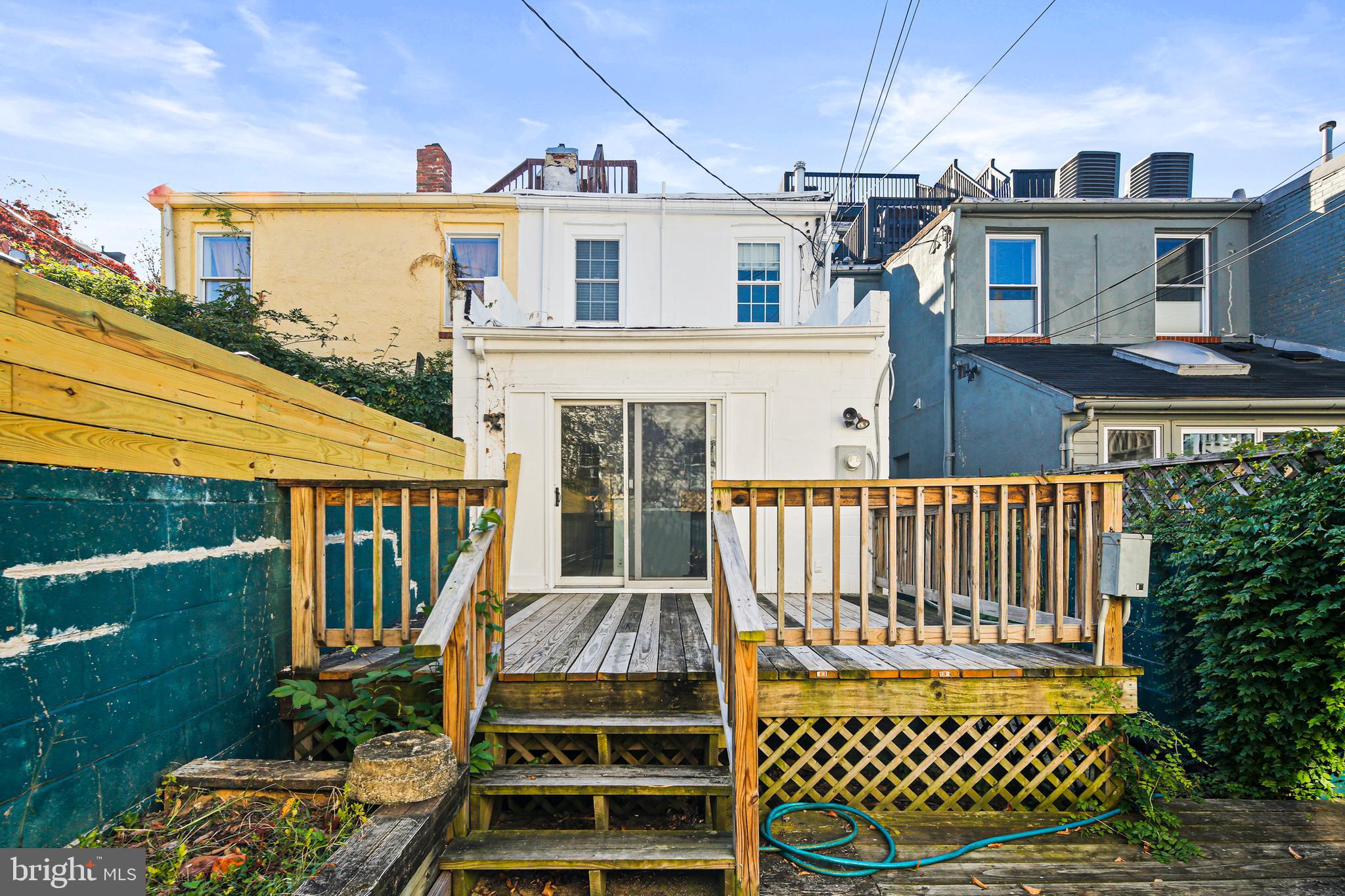 BUTCHERS HILL - Residential Lease