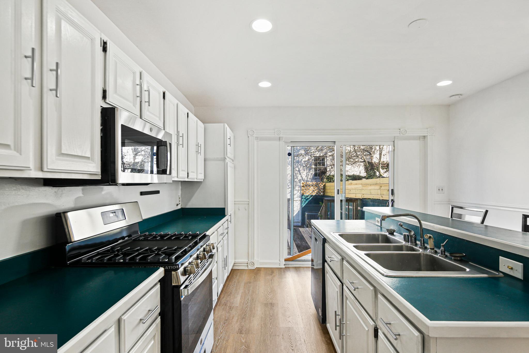 BUTCHERS HILL - Residential Lease