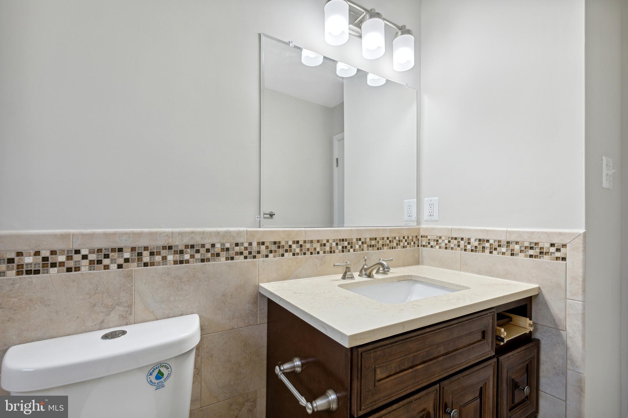 ROCK CREEK PALISADES - Residential