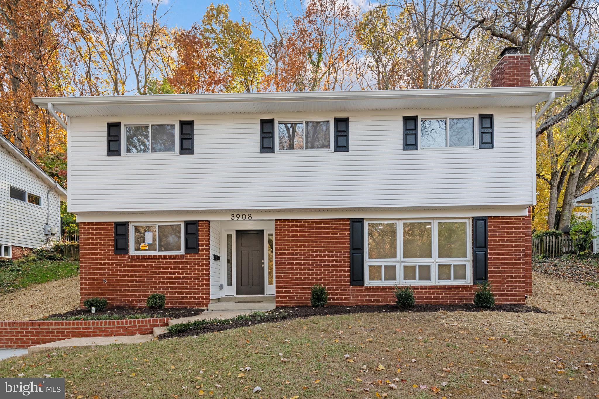 ROCK CREEK PALISADES - Residential