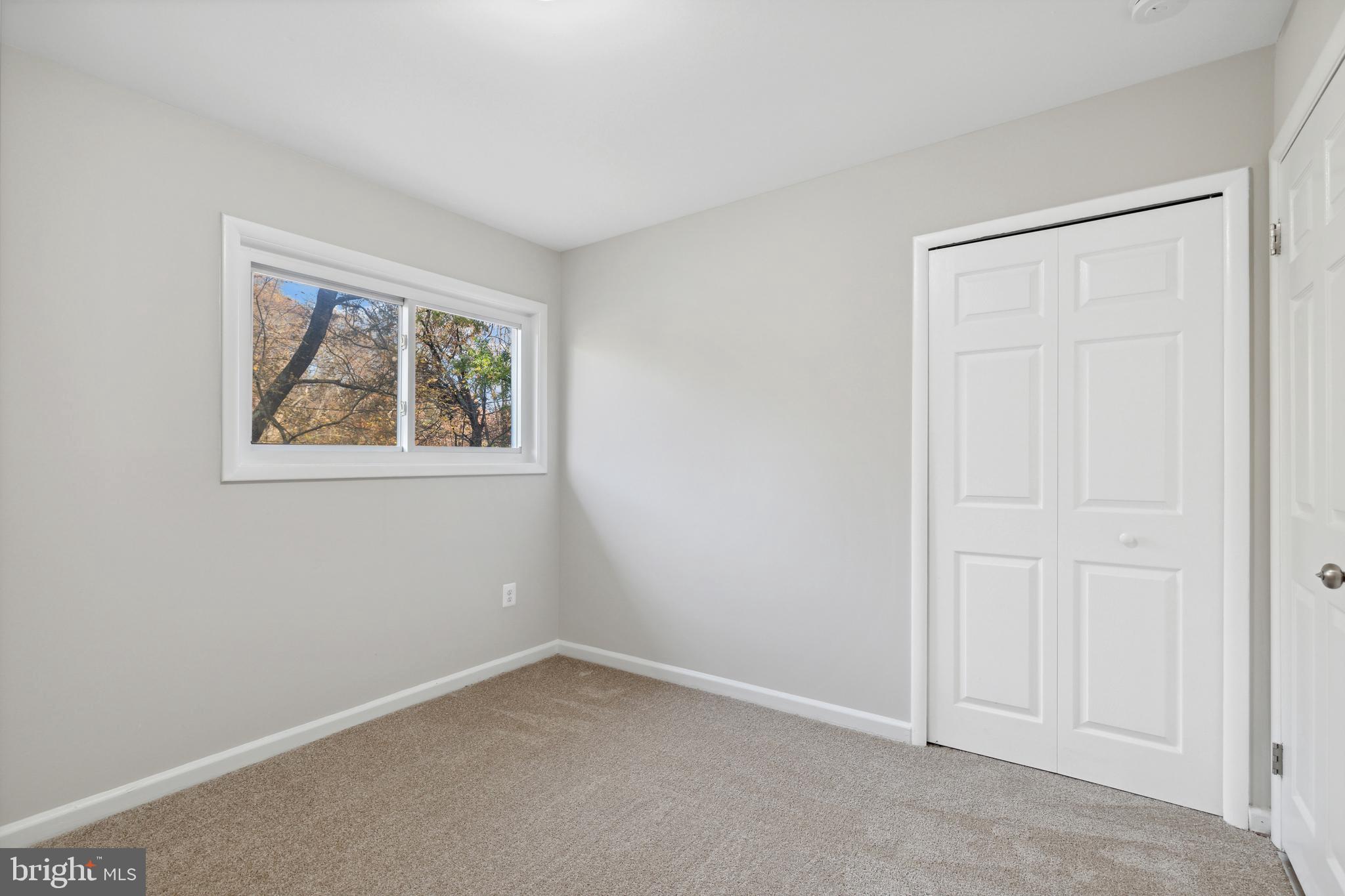 ROCK CREEK PALISADES - Residential