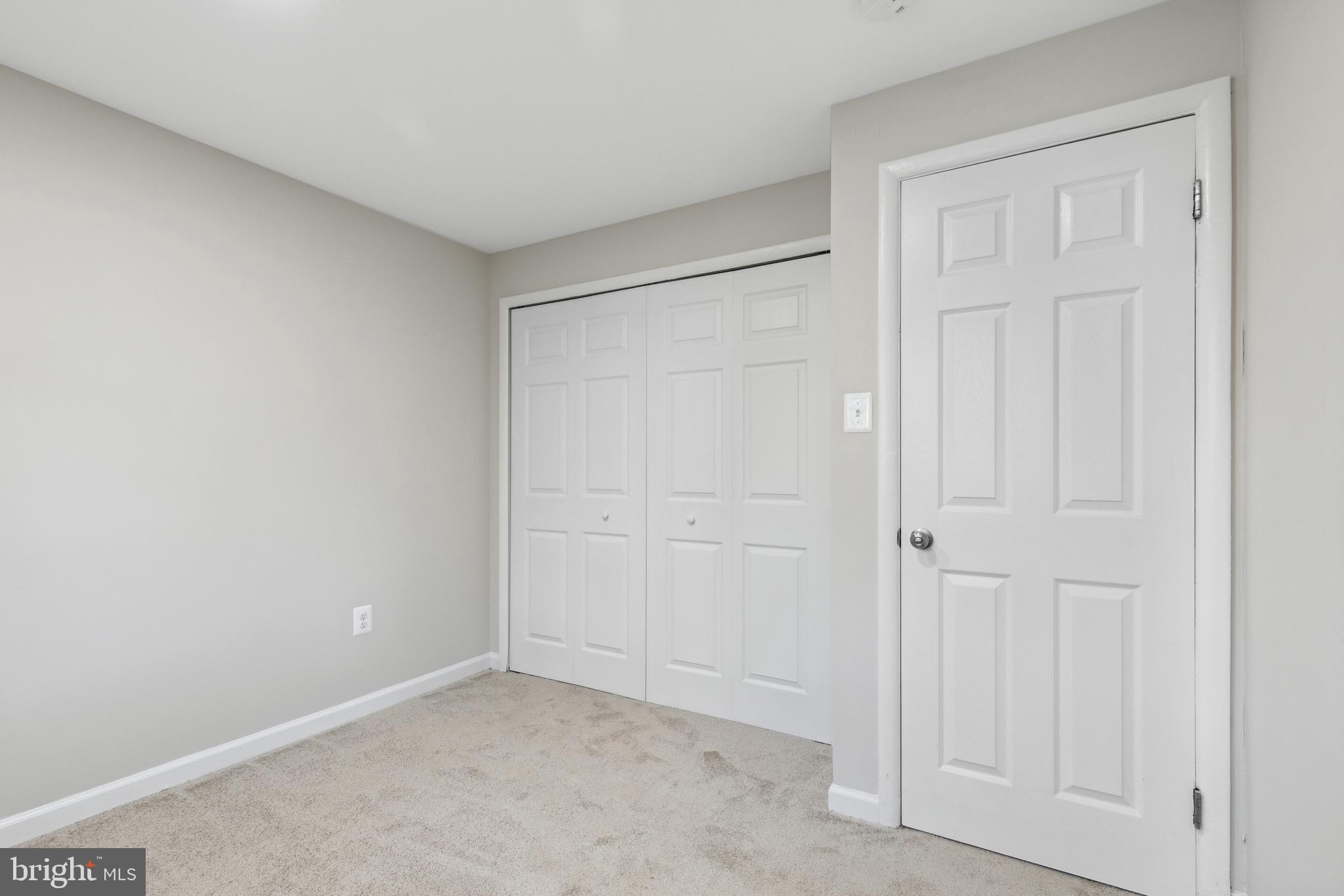 ROCK CREEK PALISADES - Residential