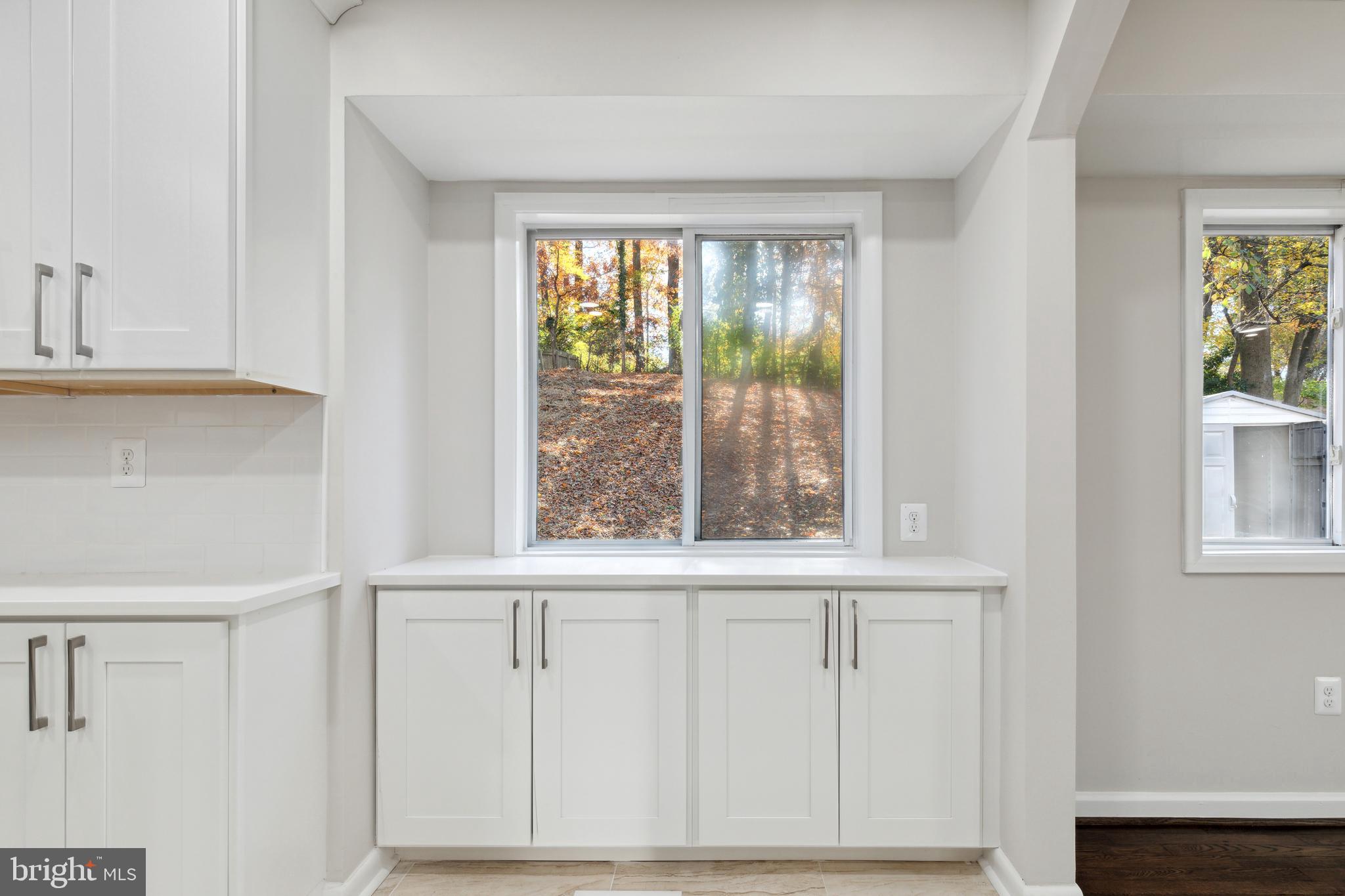 ROCK CREEK PALISADES - Residential