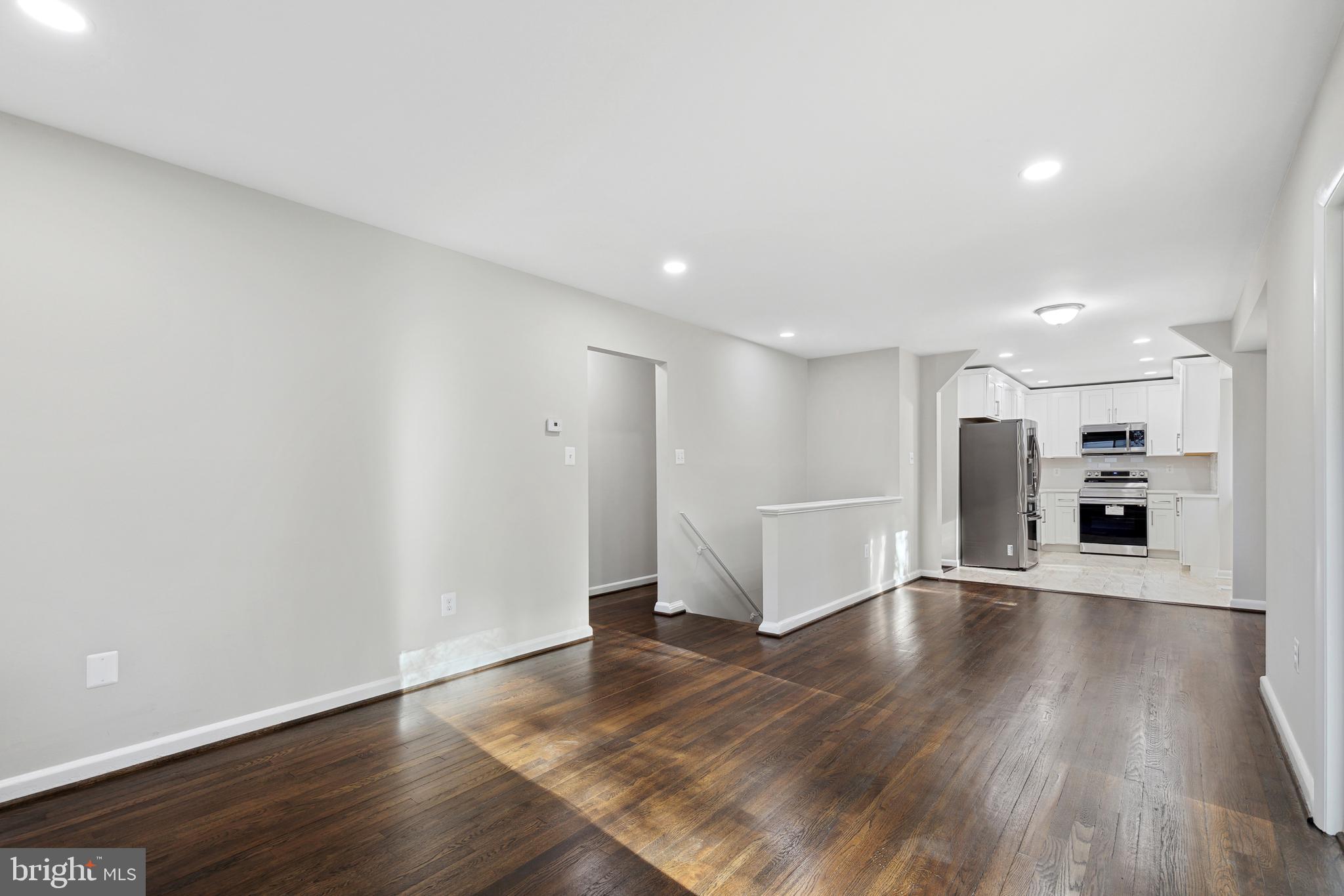 ROCK CREEK PALISADES - Residential