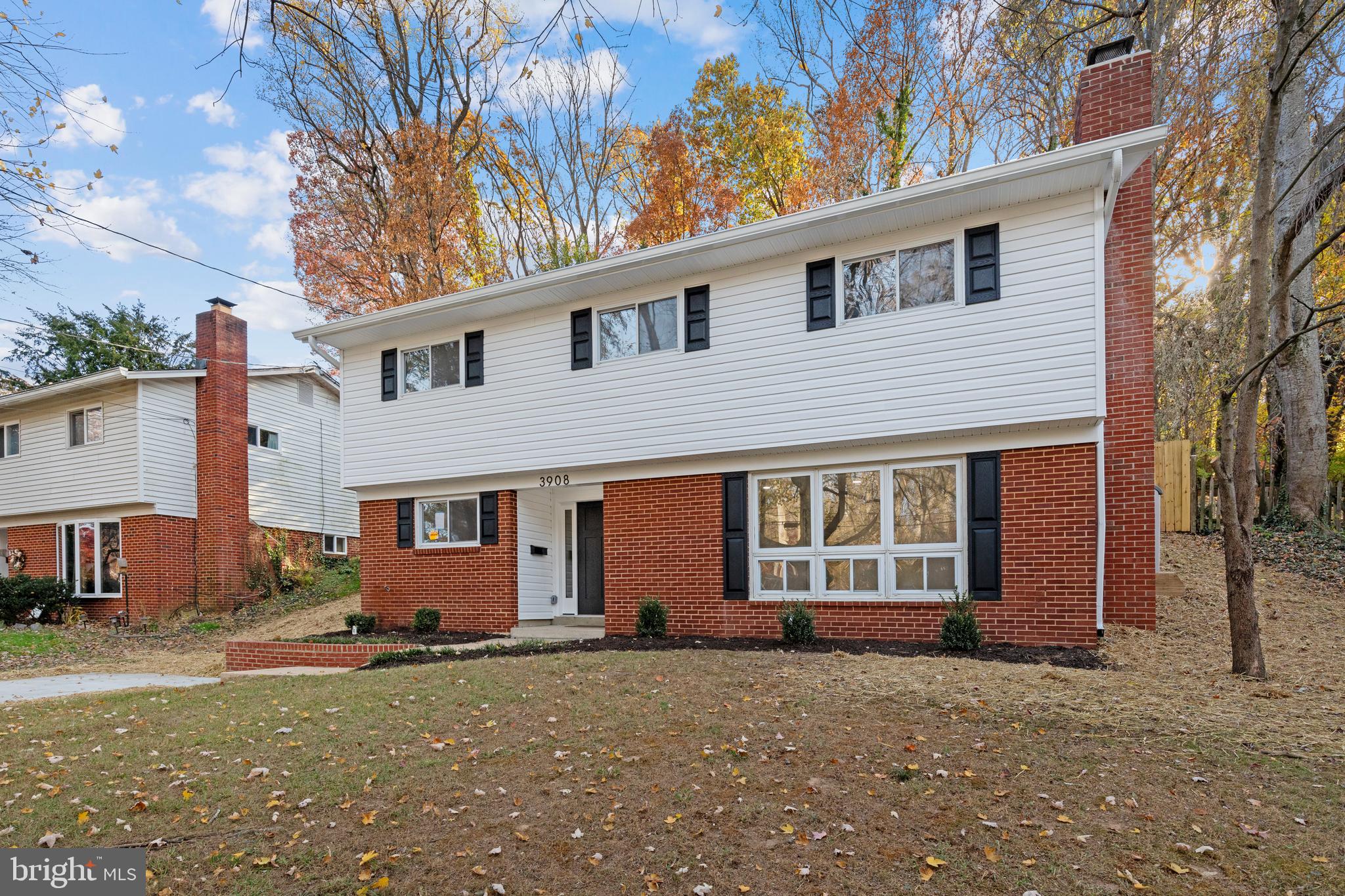 ROCK CREEK PALISADES - Residential