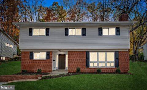 Photo of 3908 Byrd Road, Kensington, MD 20895 (MLS # MDMC2111294)