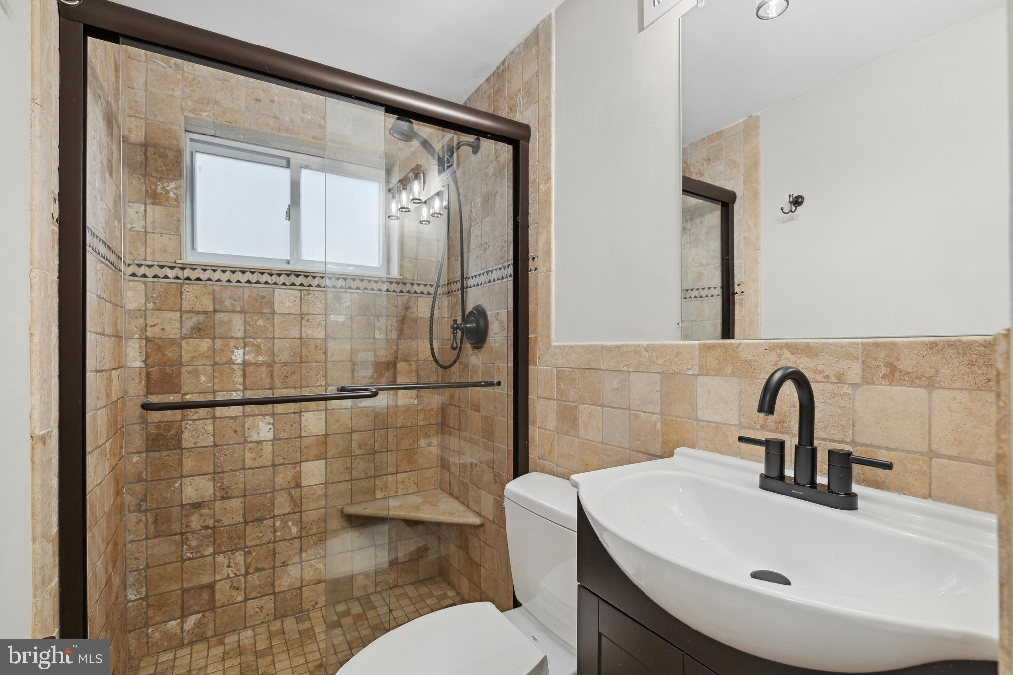 ROCK CREEK PALISADES - Residential