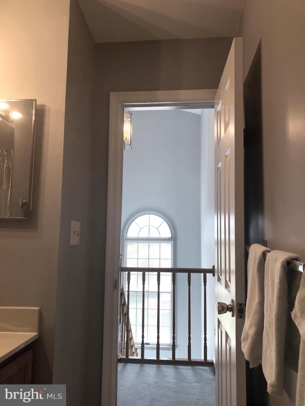 SOUTH HAMPTON - Residential