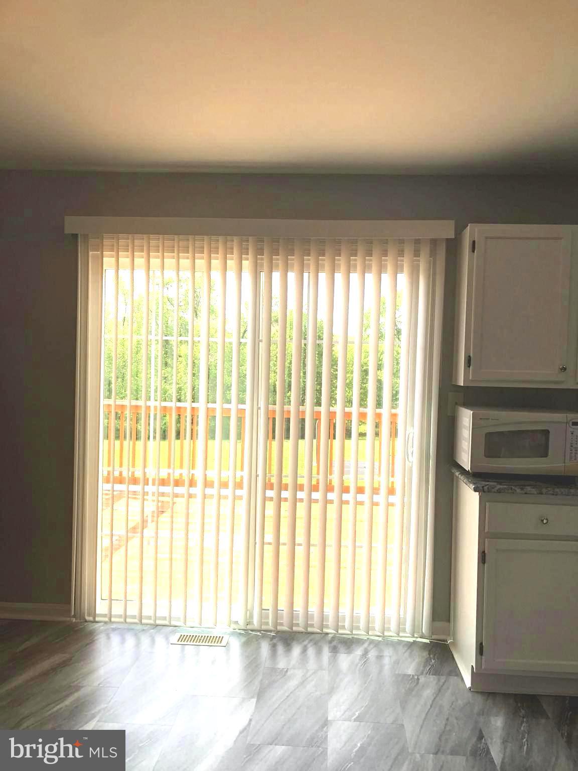 SOUTH HAMPTON - Residential