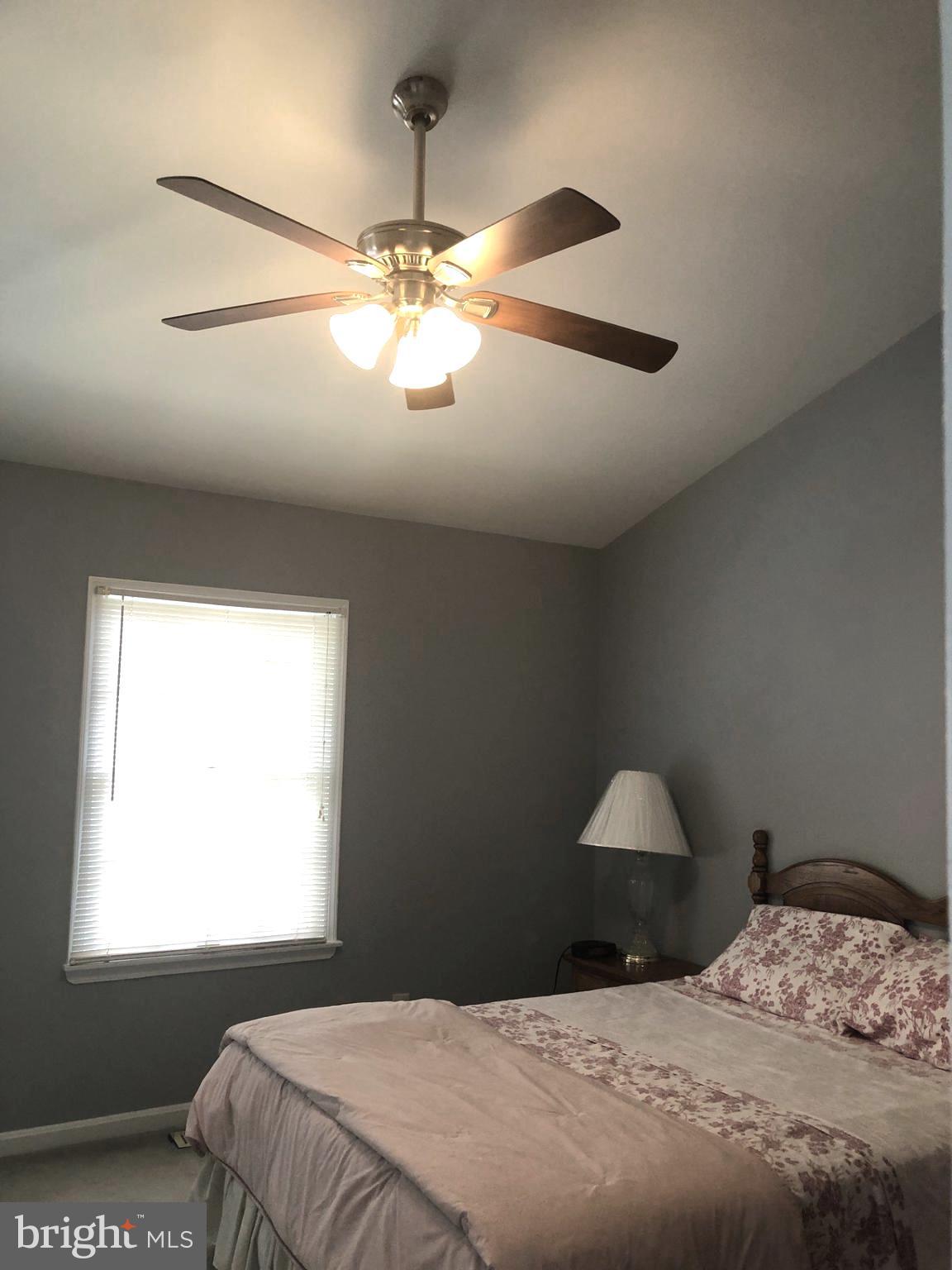 SOUTH HAMPTON - Residential