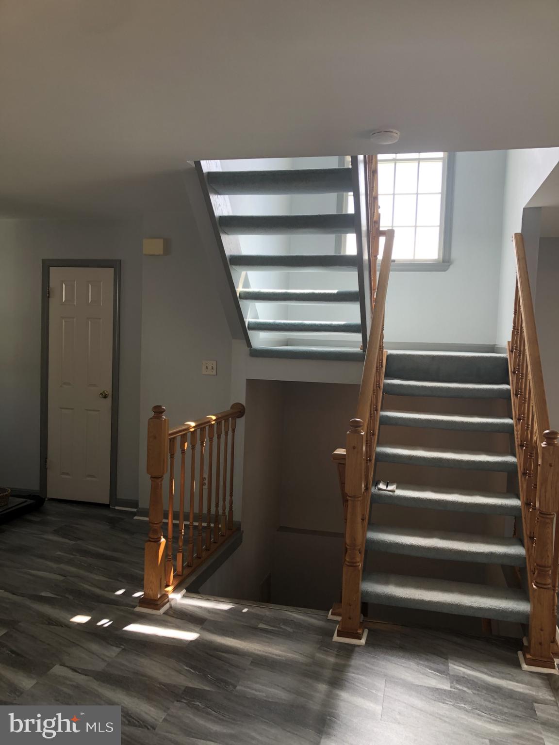 SOUTH HAMPTON - Residential