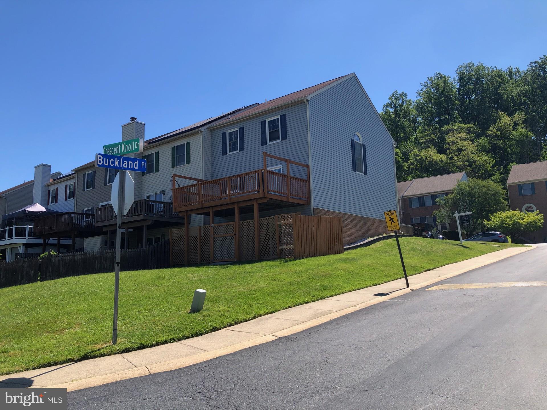 SOUTH HAMPTON - Residential