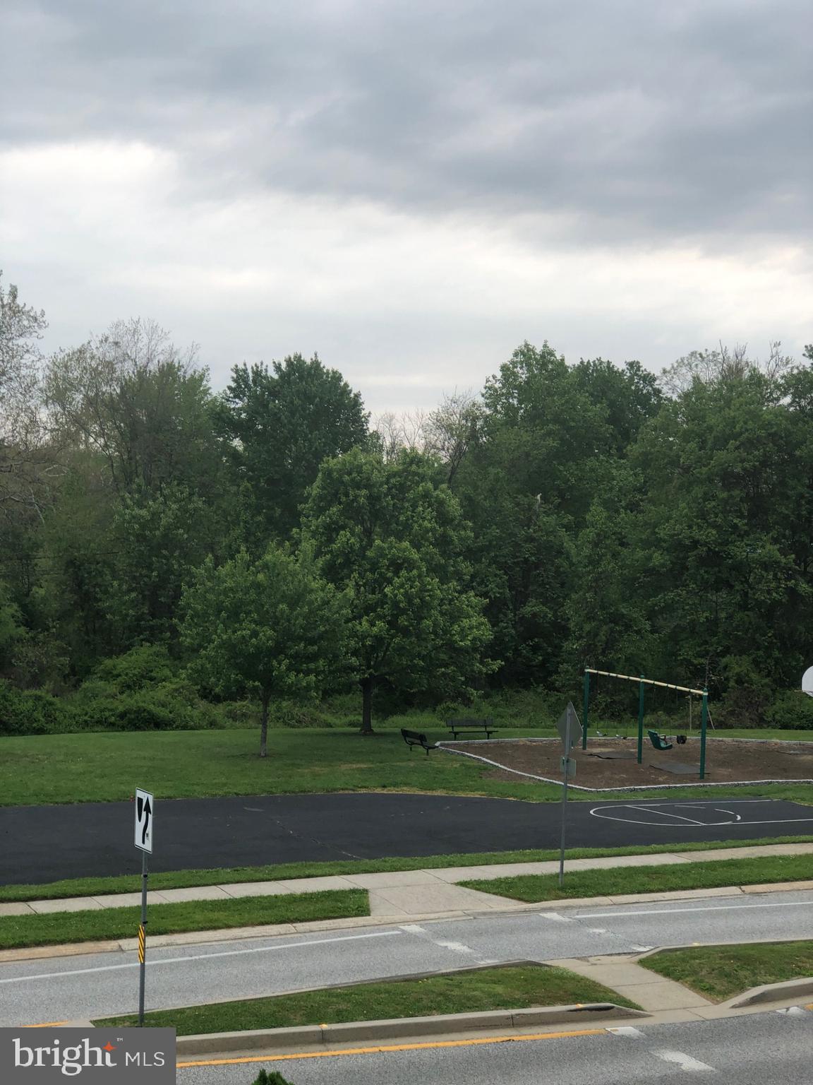 SOUTH HAMPTON - Residential